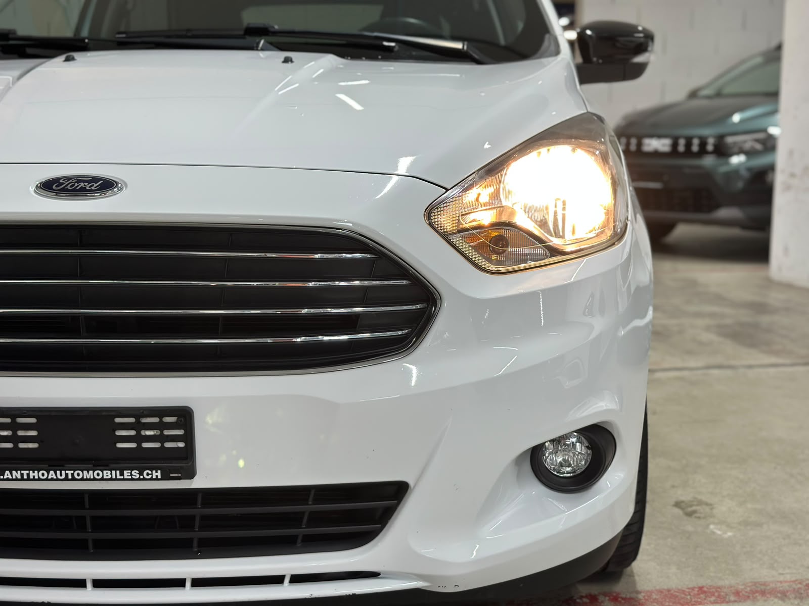 FORD KA+ 1.2 Ti-VCT White Edition-image-6
