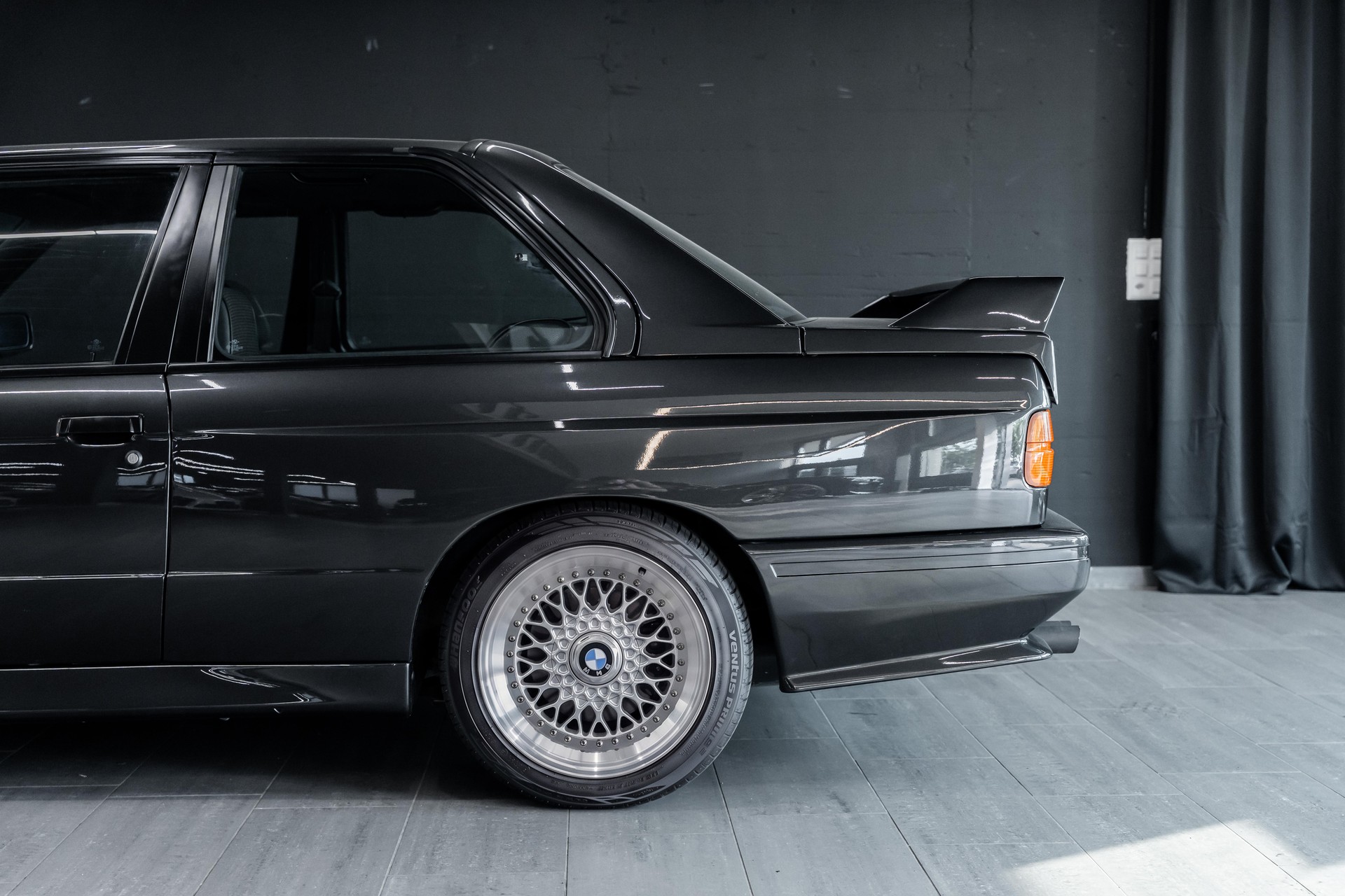 BMW M3 E30 / Sammlerzustand-image-5
