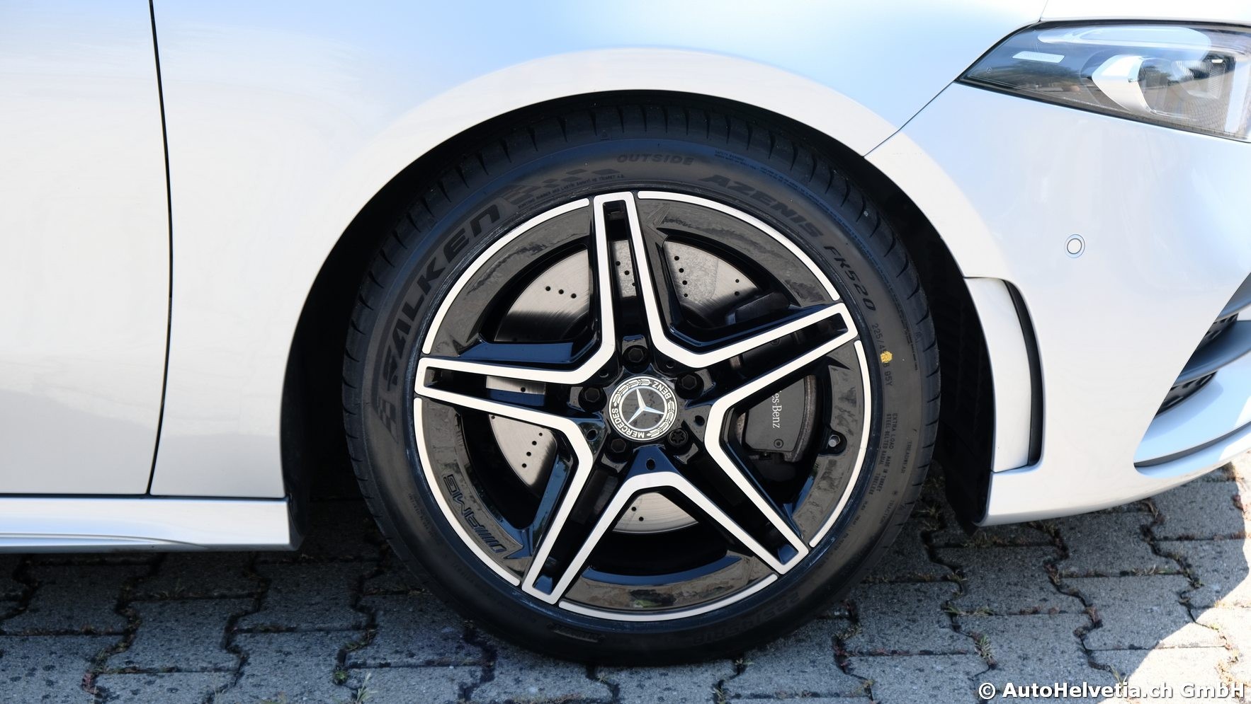 MERCEDES-BENZ A 250 4Matic AMG Line 4Matic 7G-DCT-image-7