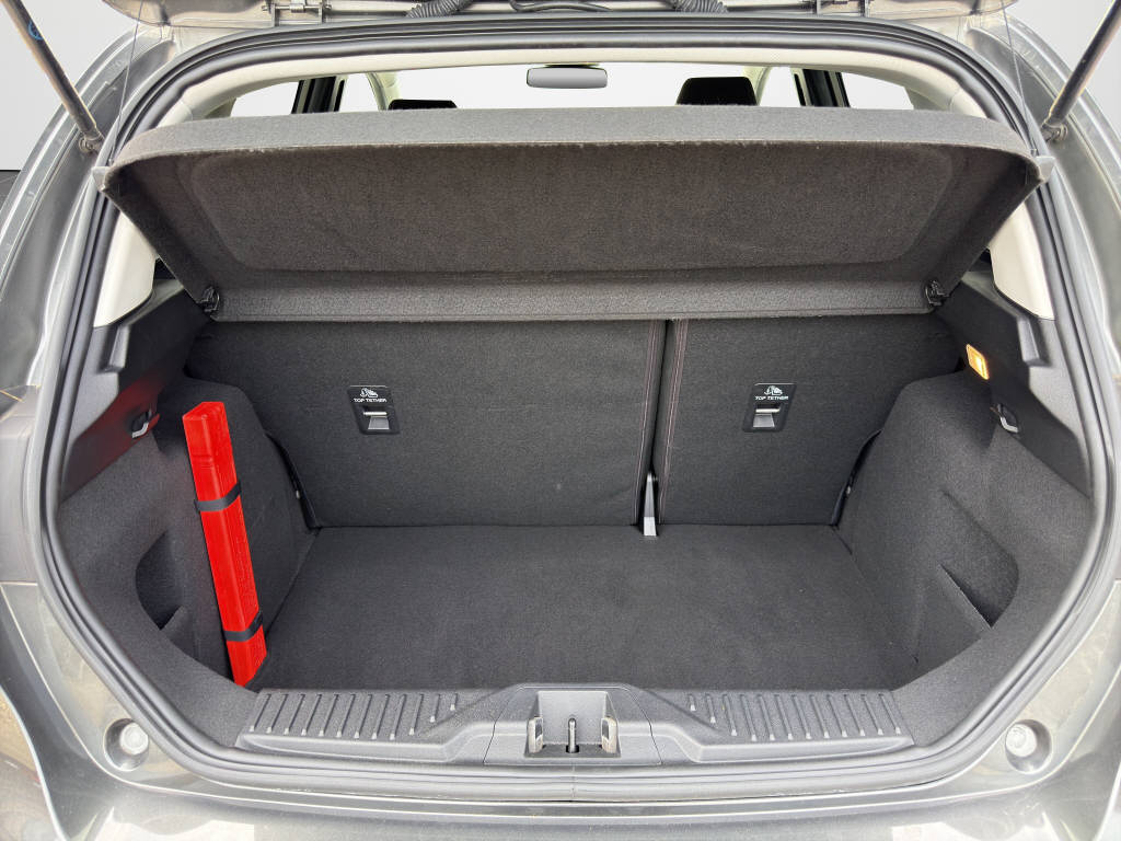 FORD Fiesta 1.0 EcoB 125 Titanium-image-14