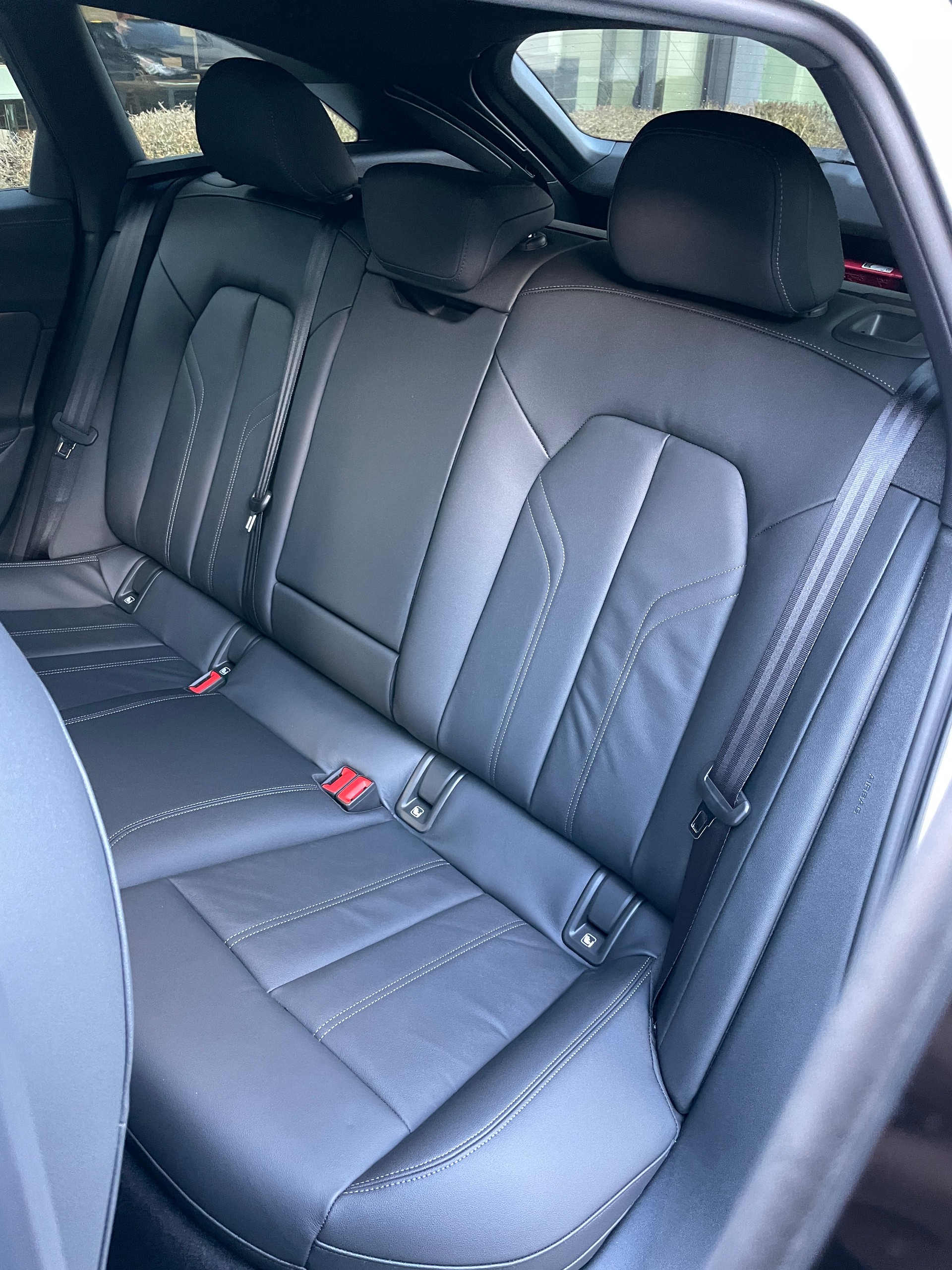 AUDI A5 Avant 2.0 TDI quattro S tronic-image-15