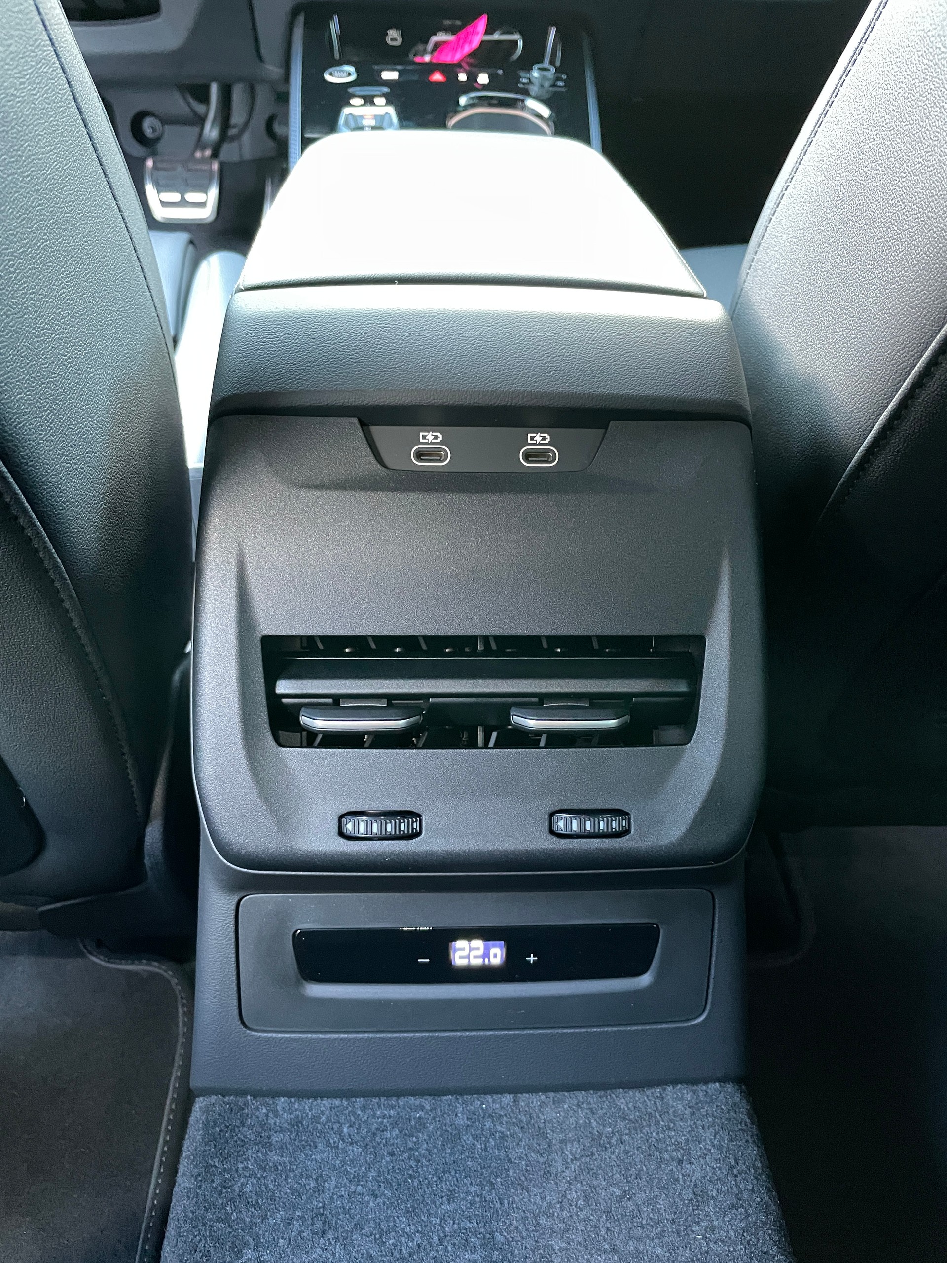 AUDI A5 Avant 2.0 TDI quattro S tronic-image-19