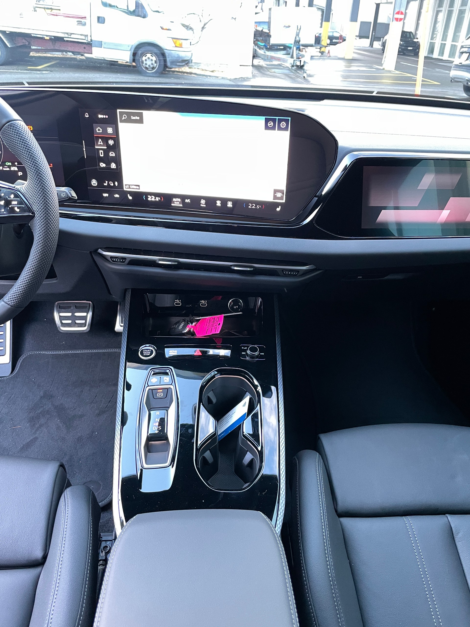 AUDI A5 Avant 2.0 TDI quattro S tronic-image-21