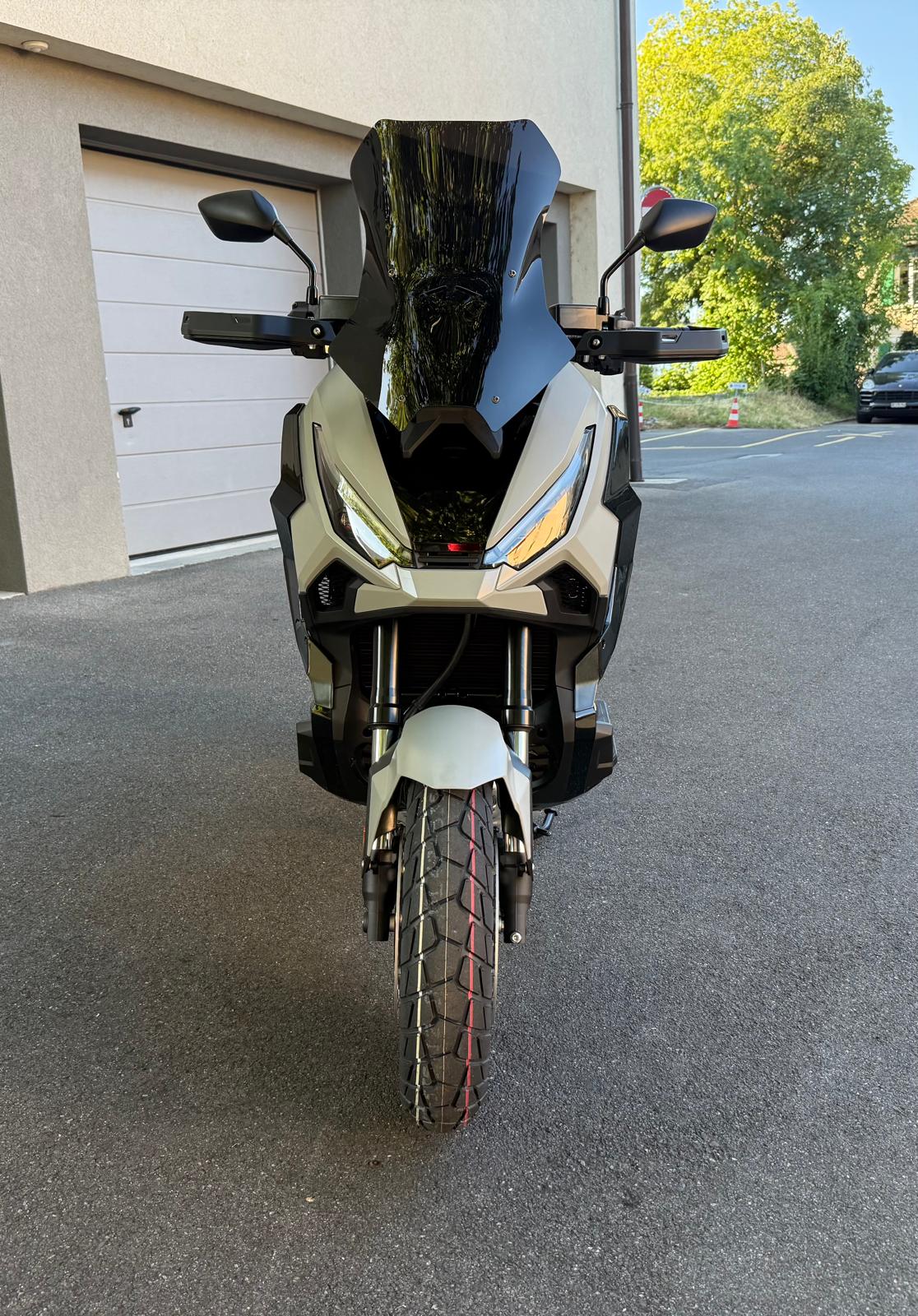 HONDA X-ADV 750-image-6