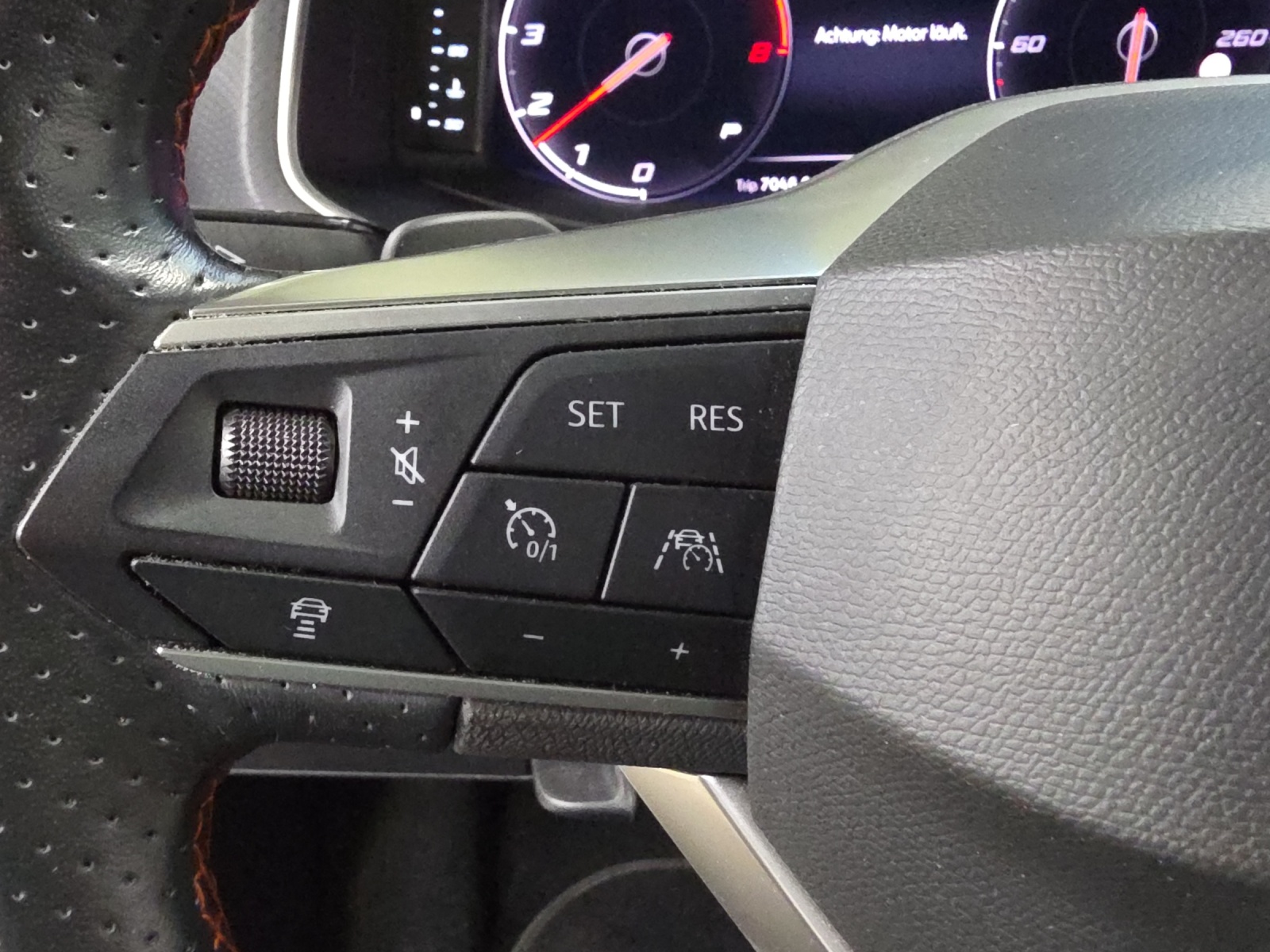 SEAT Arona 1.0 TSI Eco Hola FR DSG-image-14