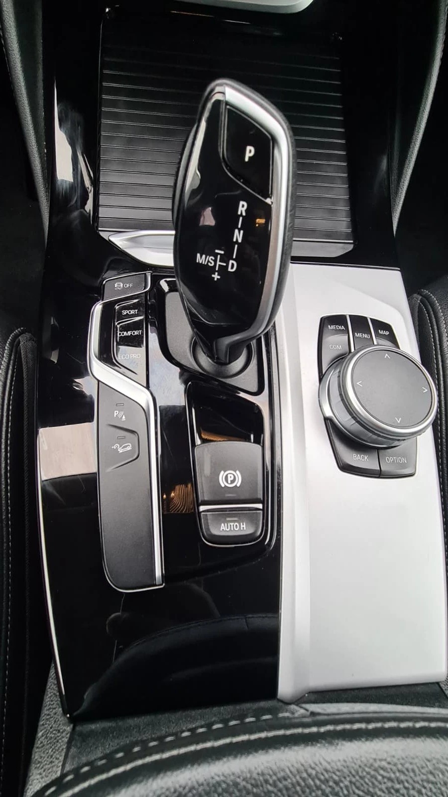 BMW X4 xDrive 20d Steptronic ** Voll-Leder ** Gr-Navi ** RF-Kamera ** Sitzheizung ** Abstandsregelsysteme ** Frisch Ab MFK & Service-image-12