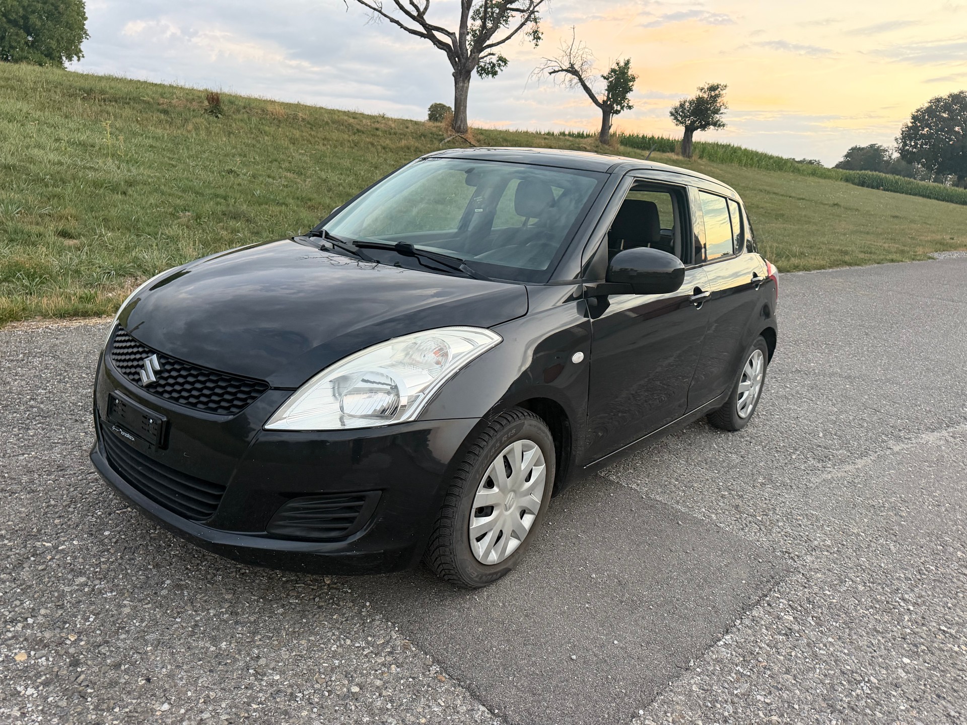 SUZUKI Swift 1.2i 16V GL-image-0