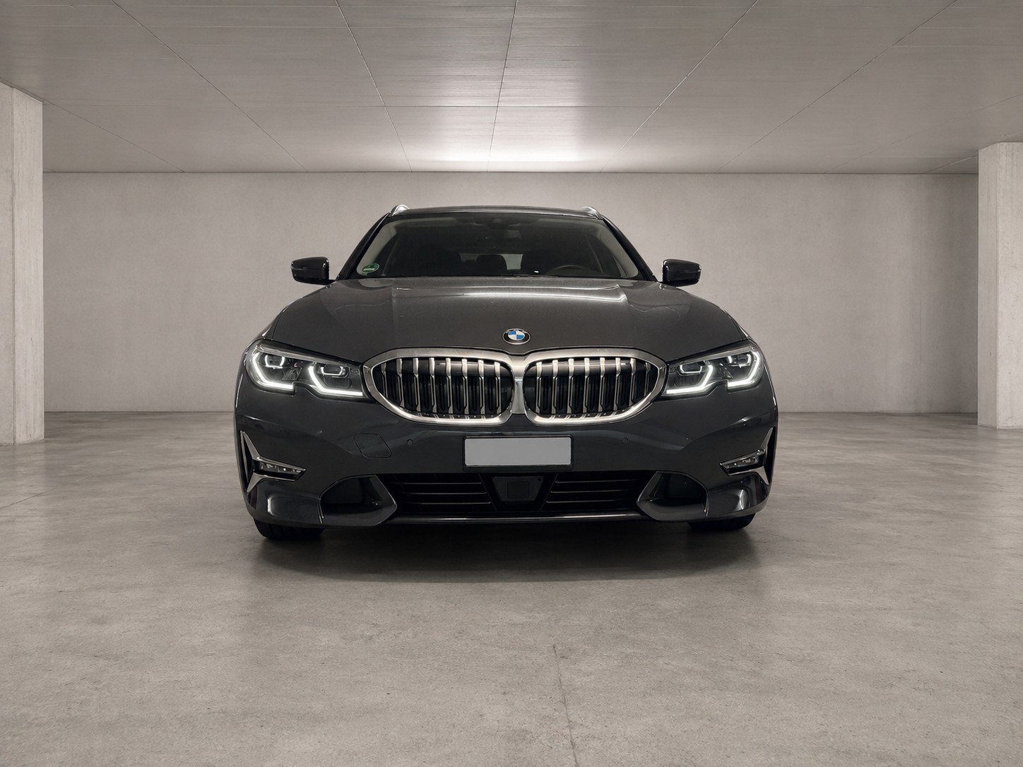BMW xdrive-image-1