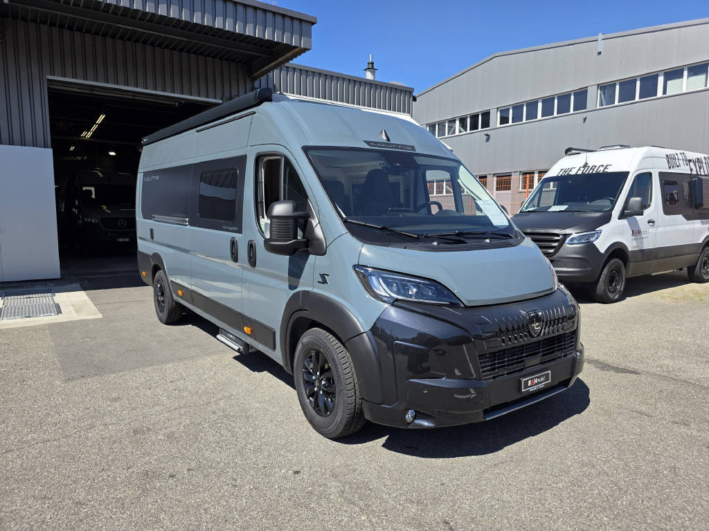 TOURNE MOBIL 6.4 Select 180PS EAT8-image-1