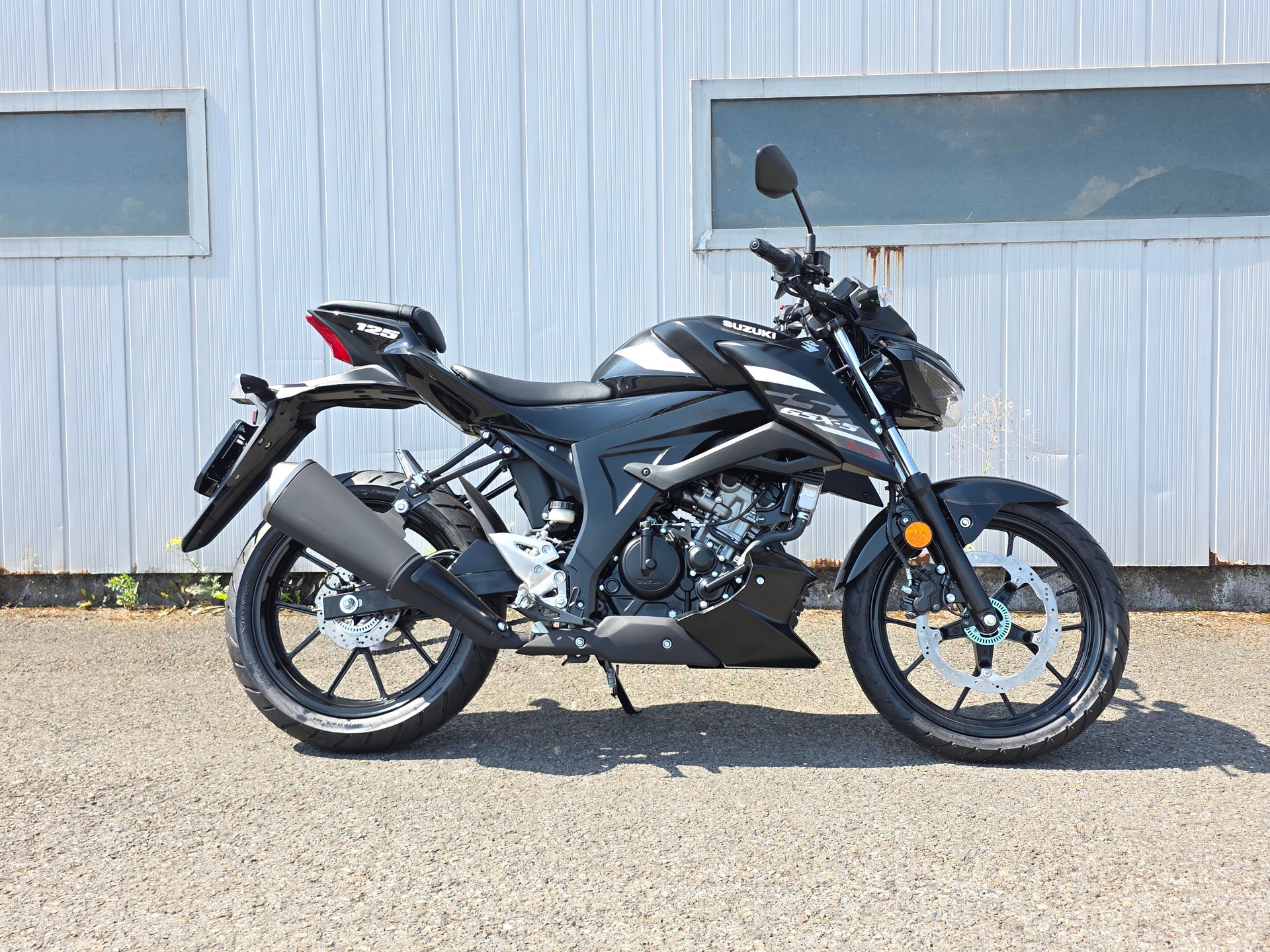 SUZUKI GSX-S 125-image-1
