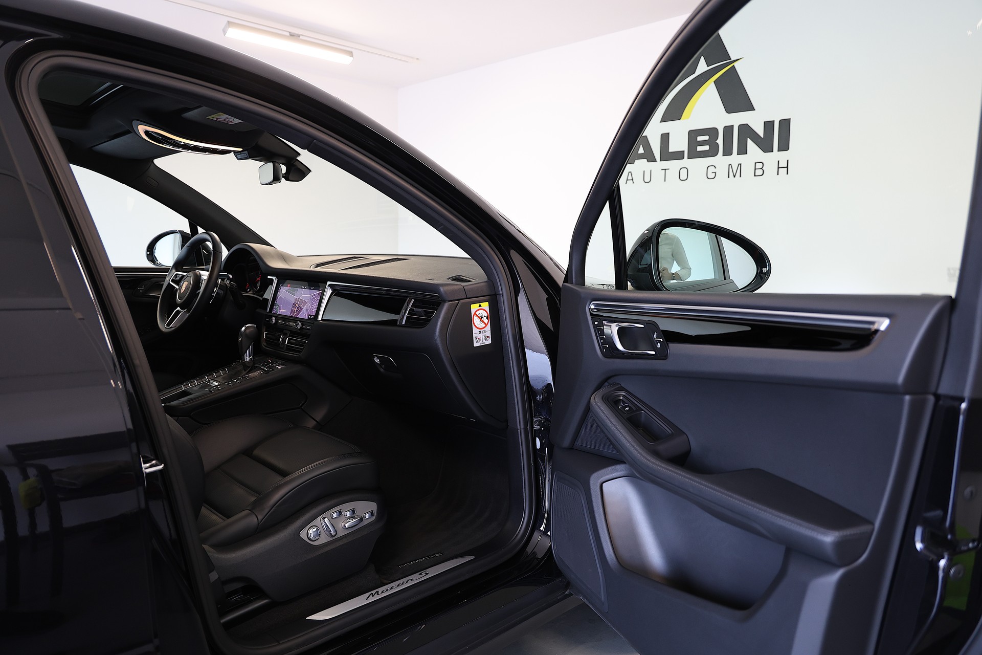 PORSCHE Macan 3.0 V6 S-image-10