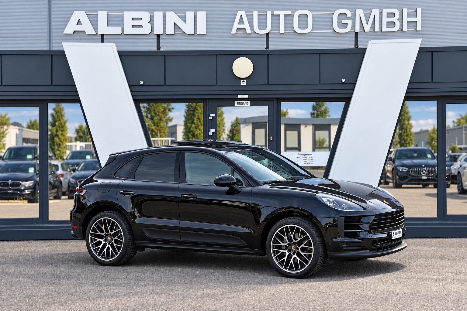 PORSCHE Macan 3.0 V6 S-showroom-element-1