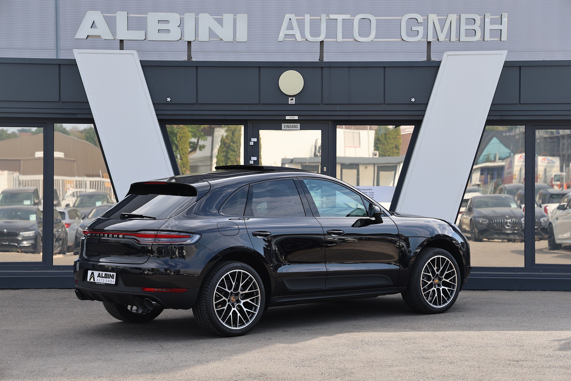 PORSCHE Macan 3.0 V6 S-image-2