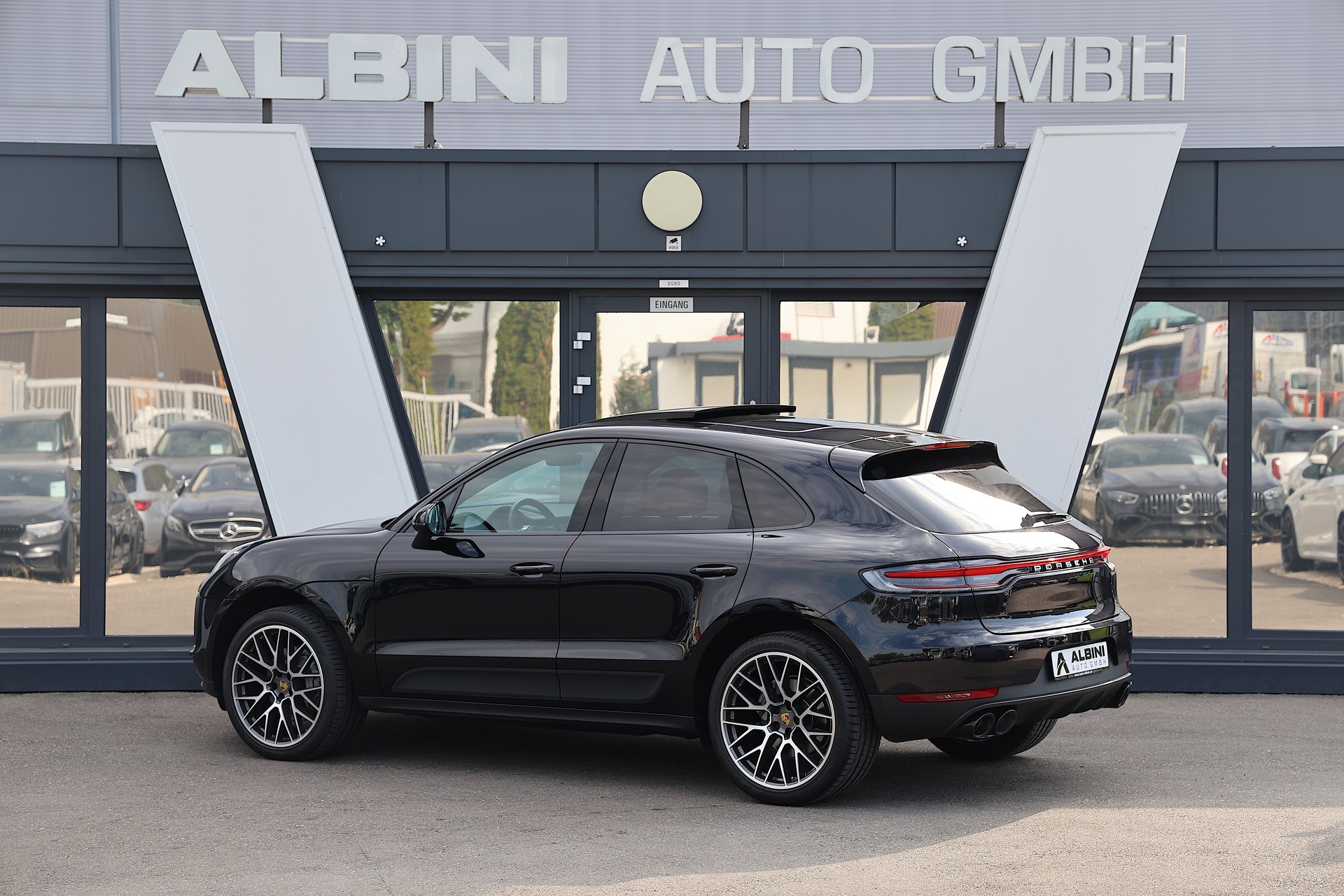 PORSCHE Macan 3.0 V6 S-image-3