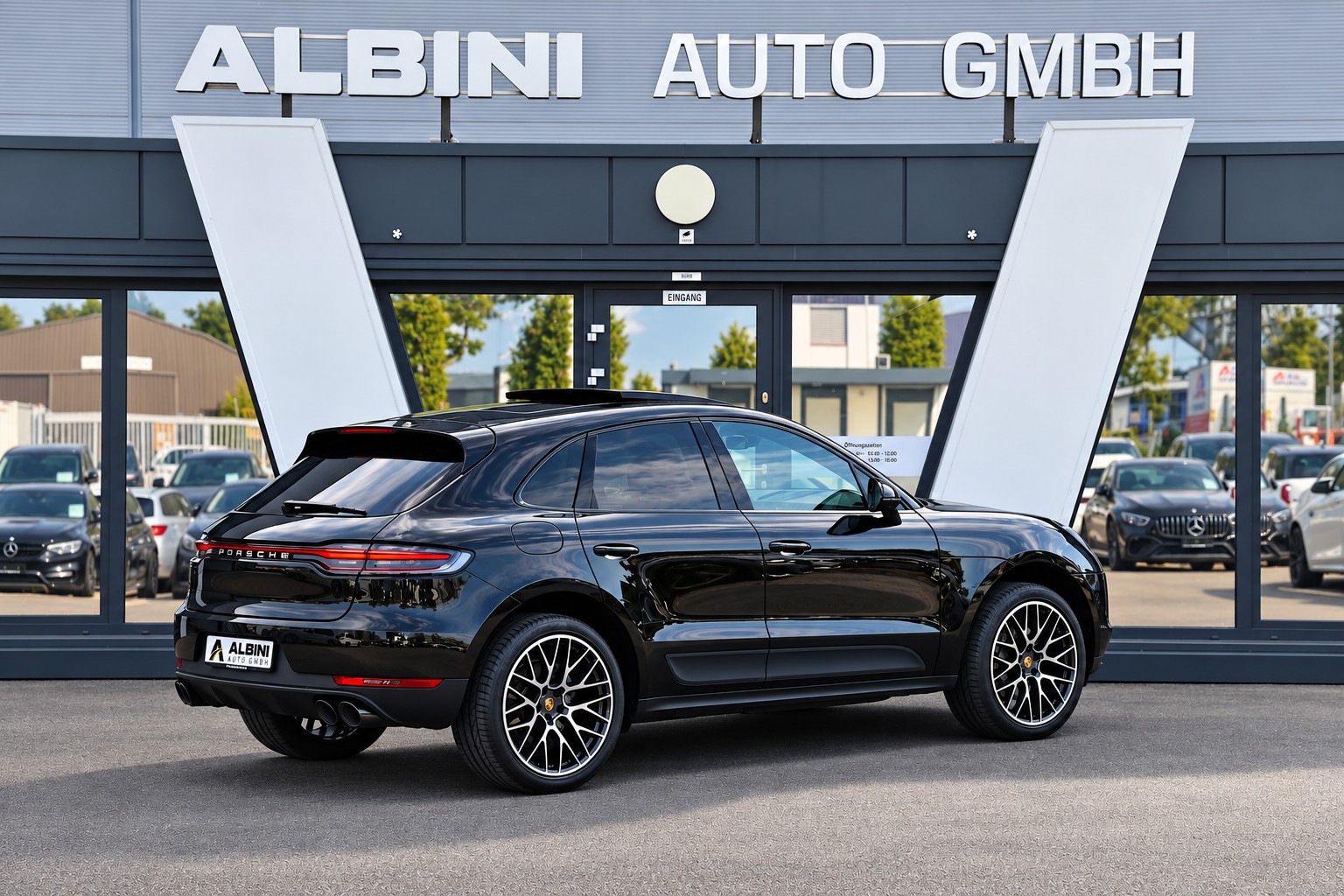 PORSCHE Macan 3.0 V6 S-showroom-element-2