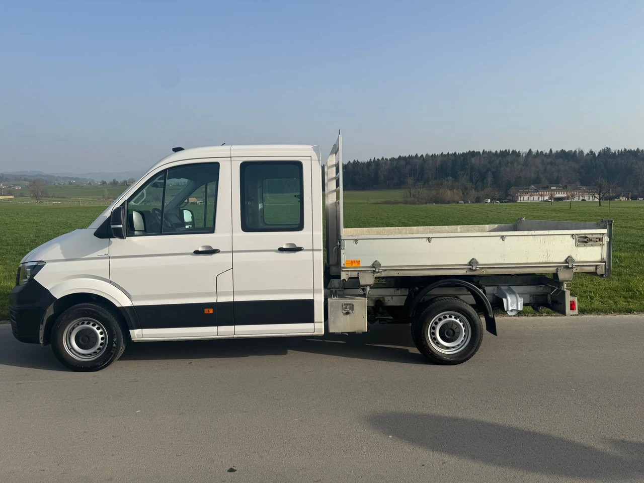VW Crafter 35 2.0 TDI Kipper mit 3.5t Anhängelast-image-4