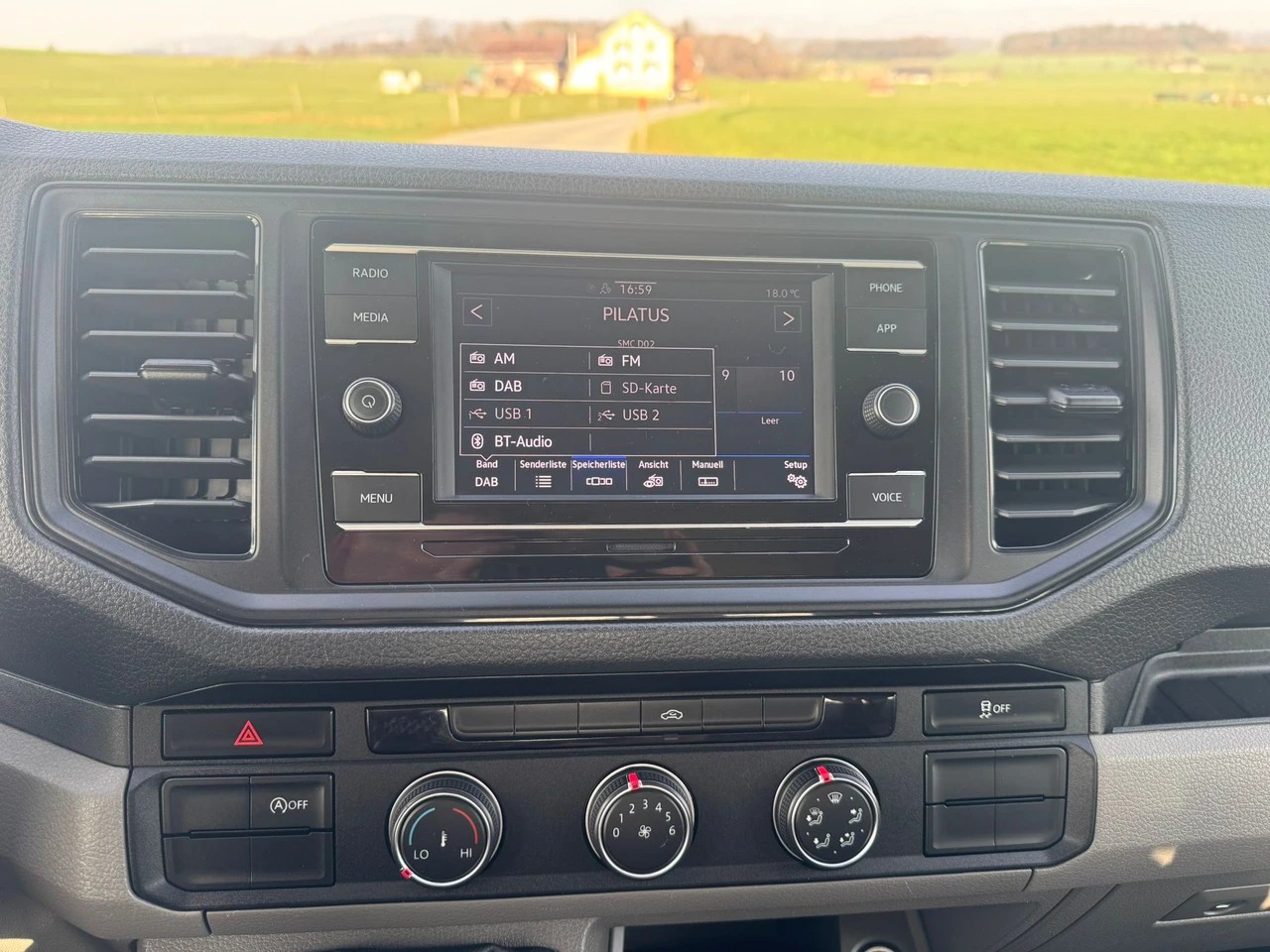 VW Crafter 35 2.0 TDI Kipper mit 3.5t Anhängelast-image-13