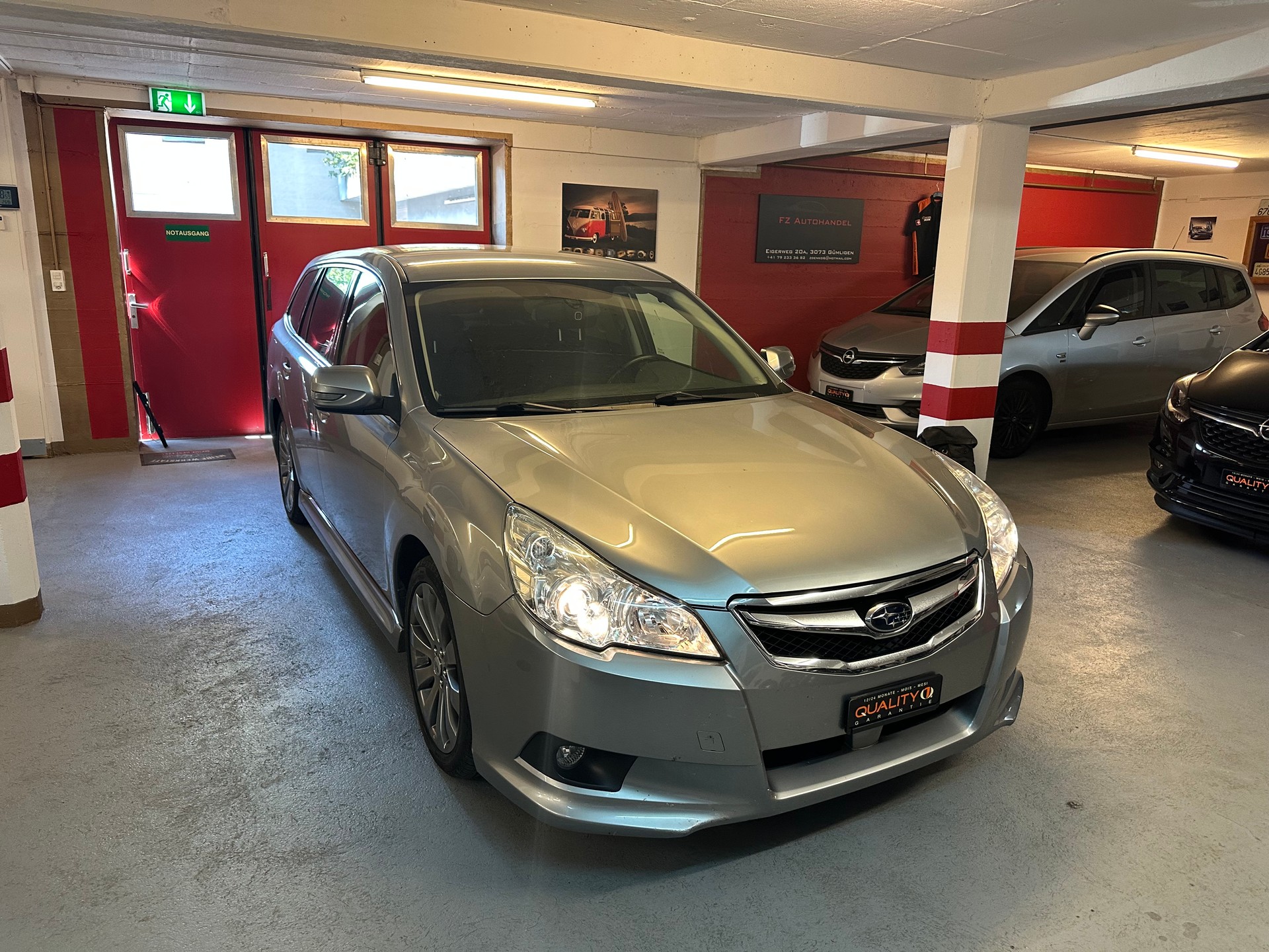 SUBARU Legacy 2.0i Swiss AWD Lineartronic-image-0
