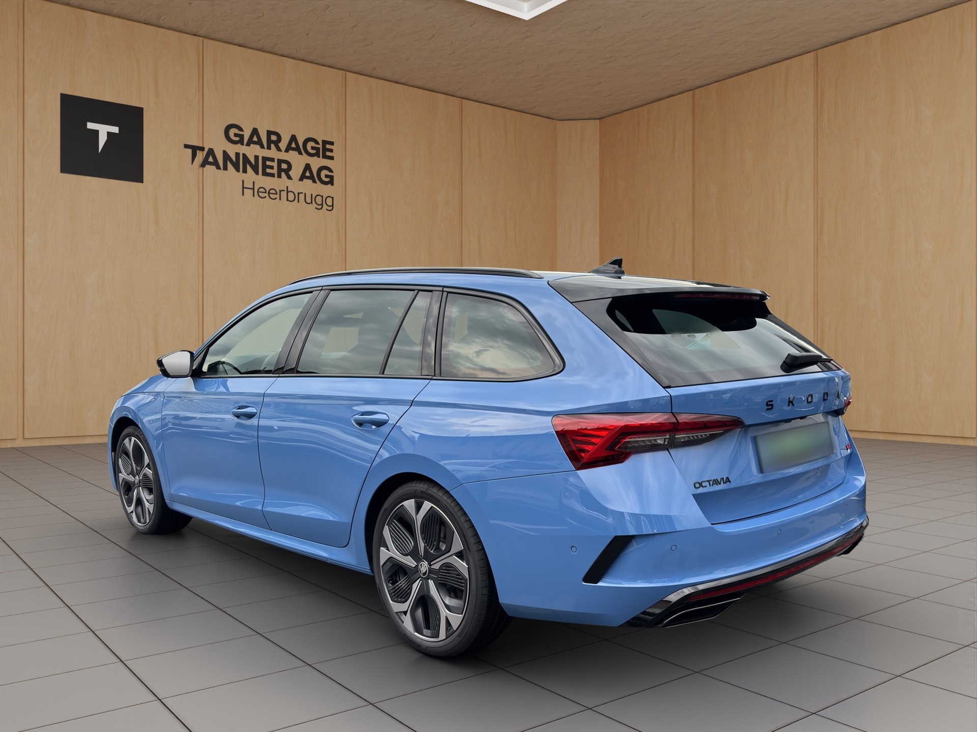 SKODA Octavia Combi 2.0 TSI DSG RS 30 Years Edition-image-5