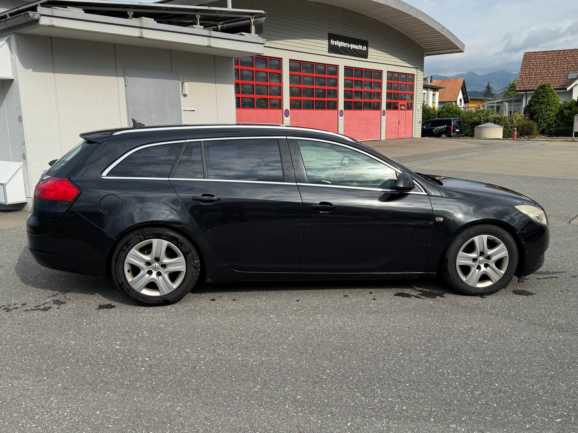 OPEL Insignia Sports Tourer 2.0 CDTI-image-5