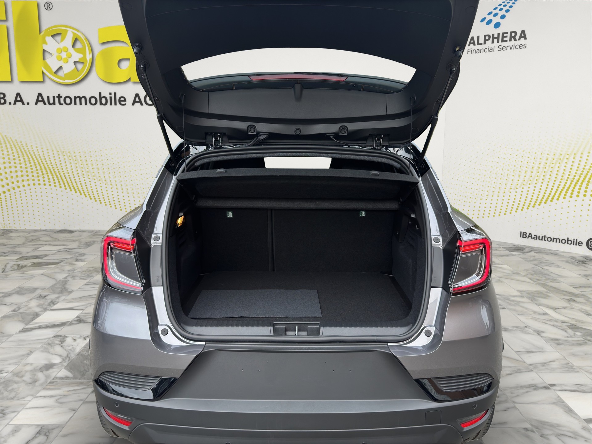 RENAULT Captur 1.8 E-Tech 160 Techno Aut.-image-8