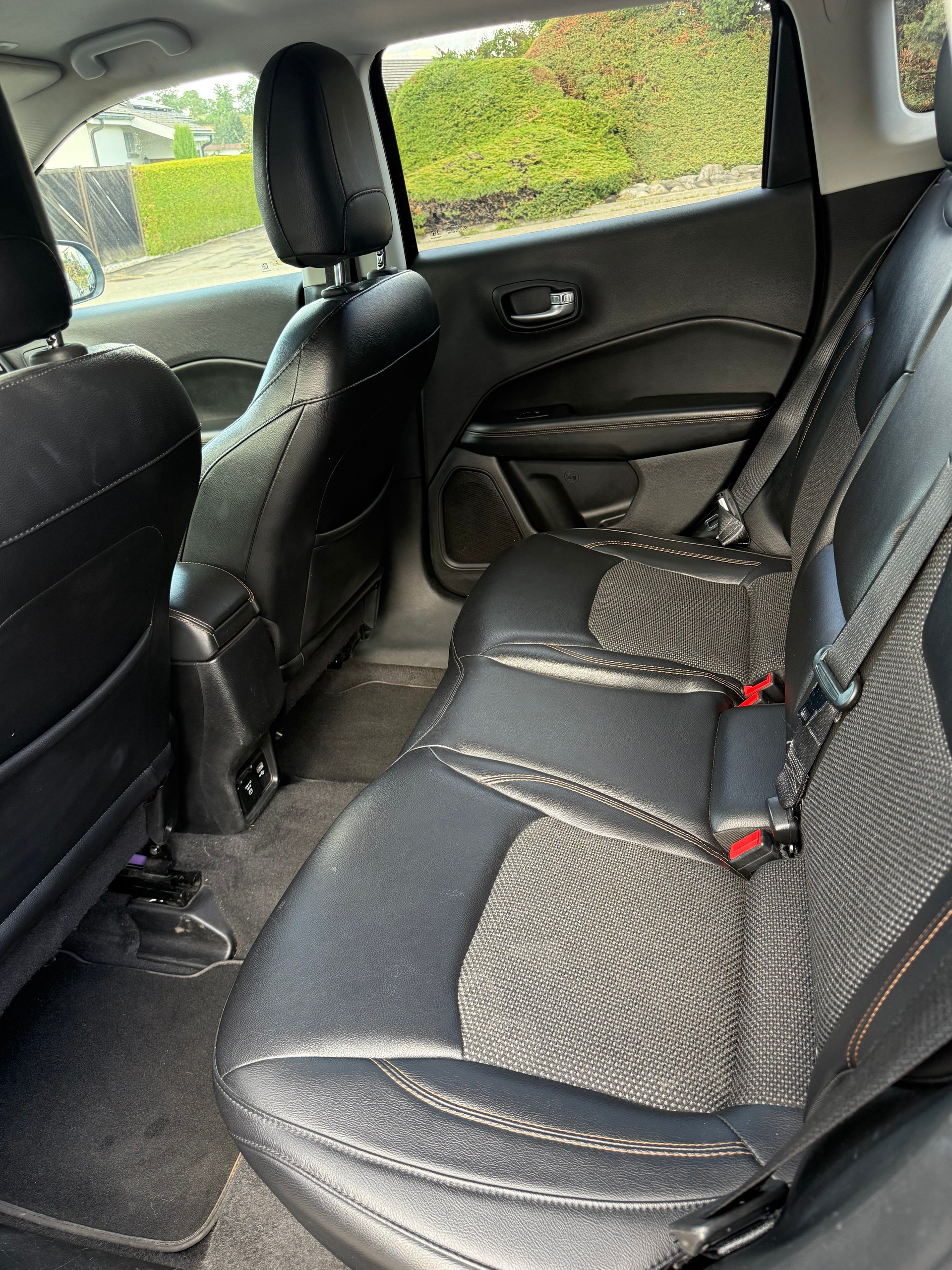 JEEP Compass 1.4 Turbo Longtitude-image-7