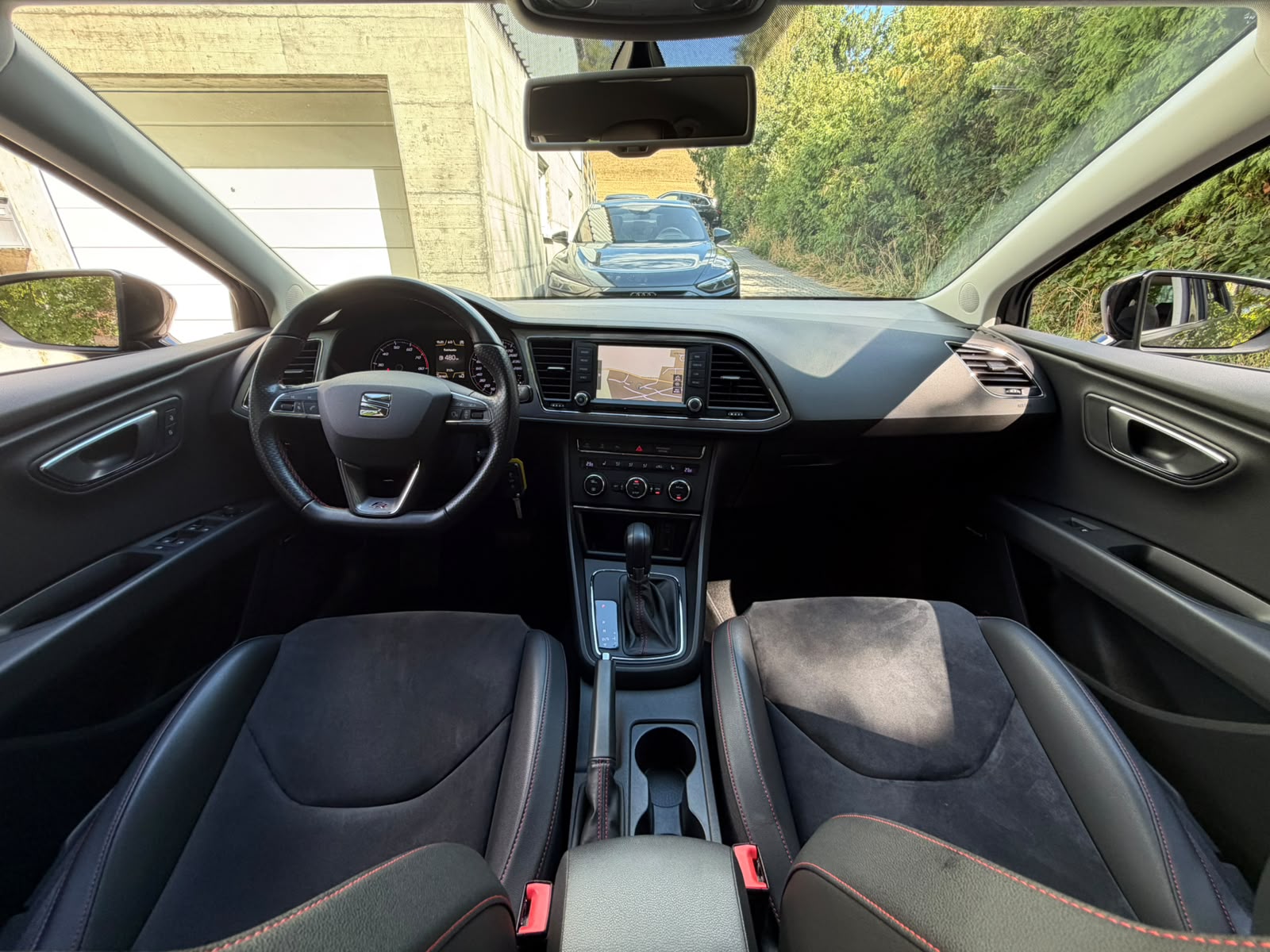 SEAT Leon 1.4 TSI FR DSG-image-19