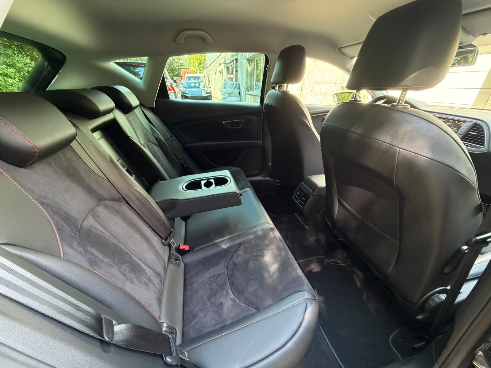 SEAT Leon 1.4 TSI FR DSG-image-14