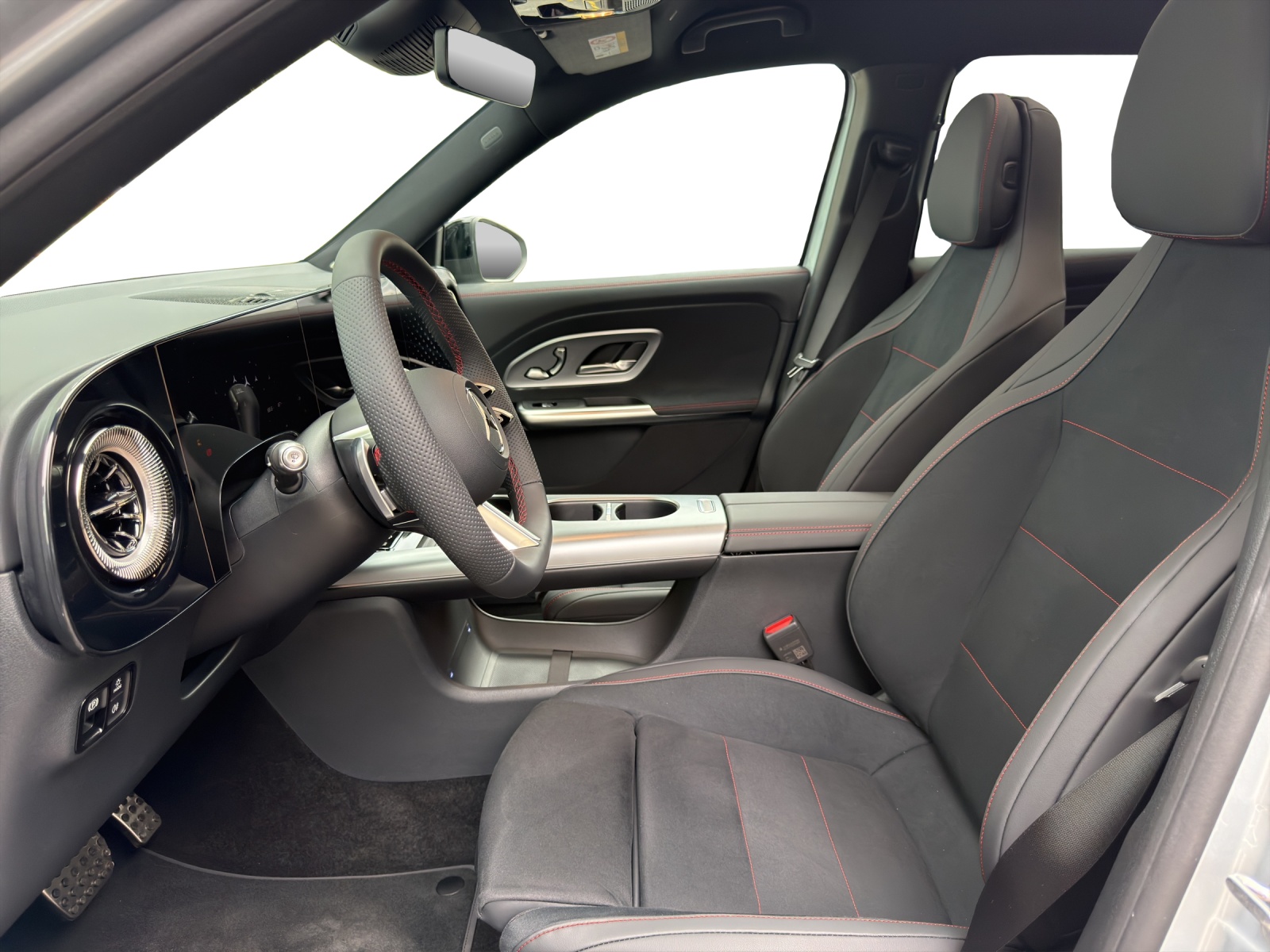MERCEDES-BENZ GLB 220 4Matic 8G-Tronic-image-11