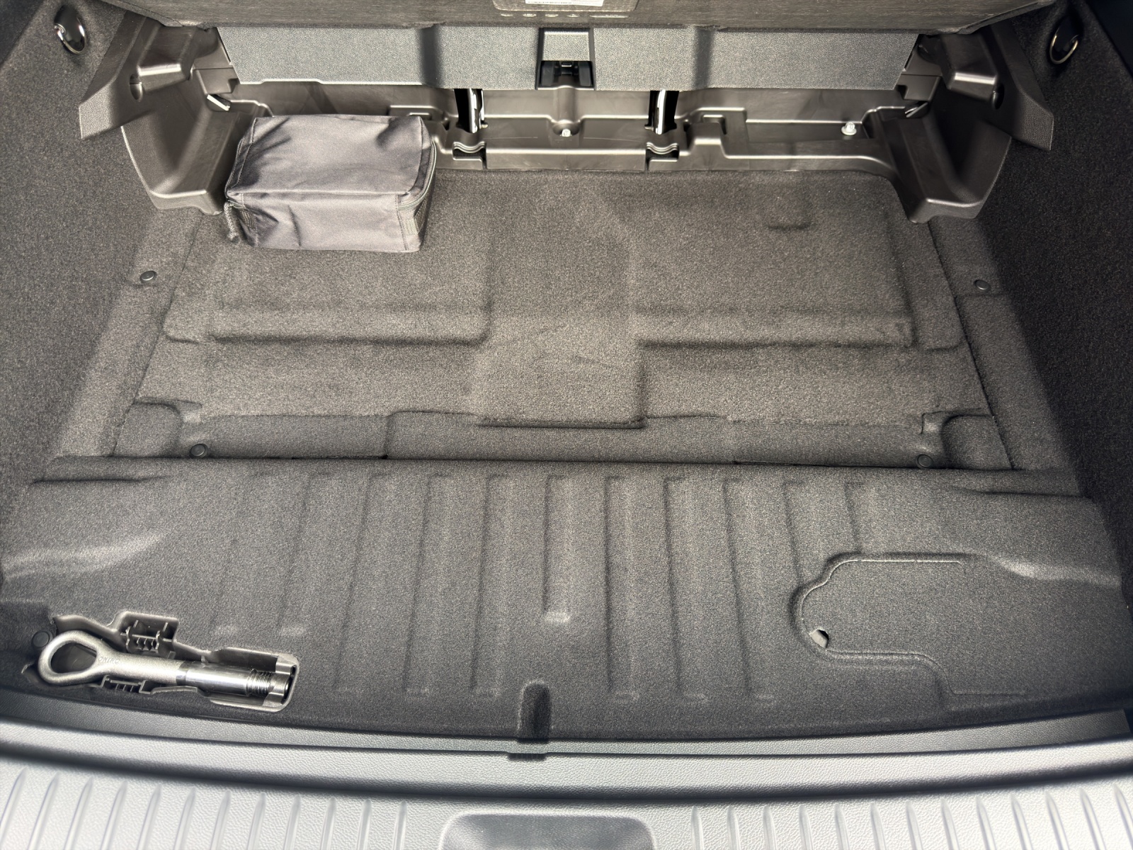 MERCEDES-BENZ GLB 220 4Matic 8G-Tronic-image-19