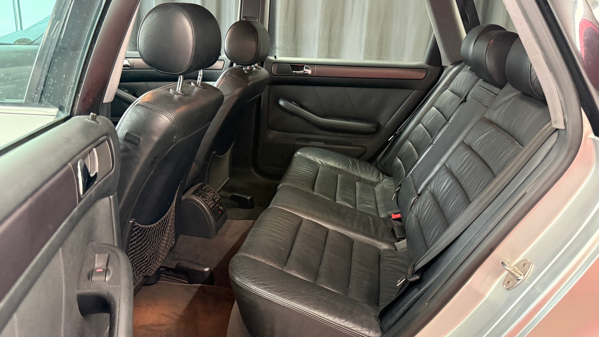 AUDI A6 Avant 2.7 T quattro Advance, CH Fahrzeug, Servicgepflegt, ab MFK, alle eingetragen, DAB Radio, BT, Tel,. u.v.m-image-9