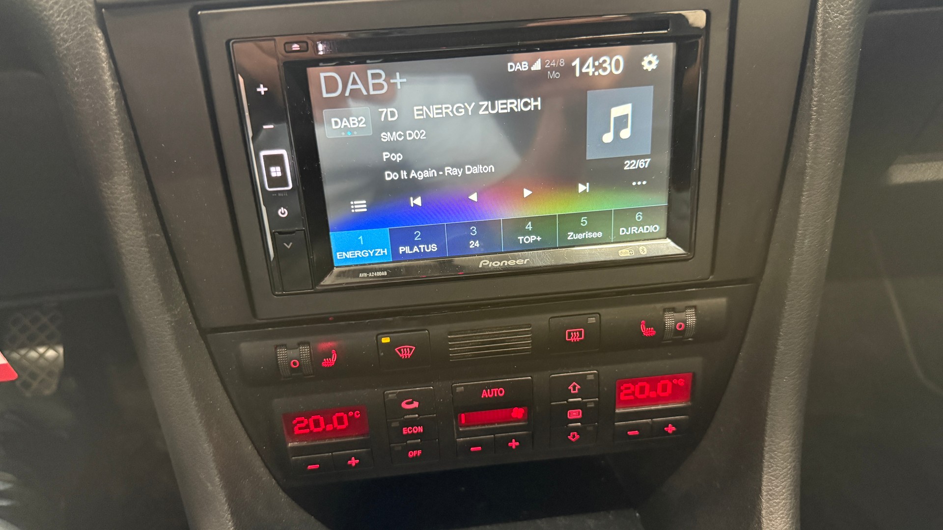 AUDI A6 Avant 2.7 T quattro Advance, CH Fahrzeug, Servicgepflegt, ab MFK, alle eingetragen, DAB Radio, BT, Tel,. u.v.m-image-20