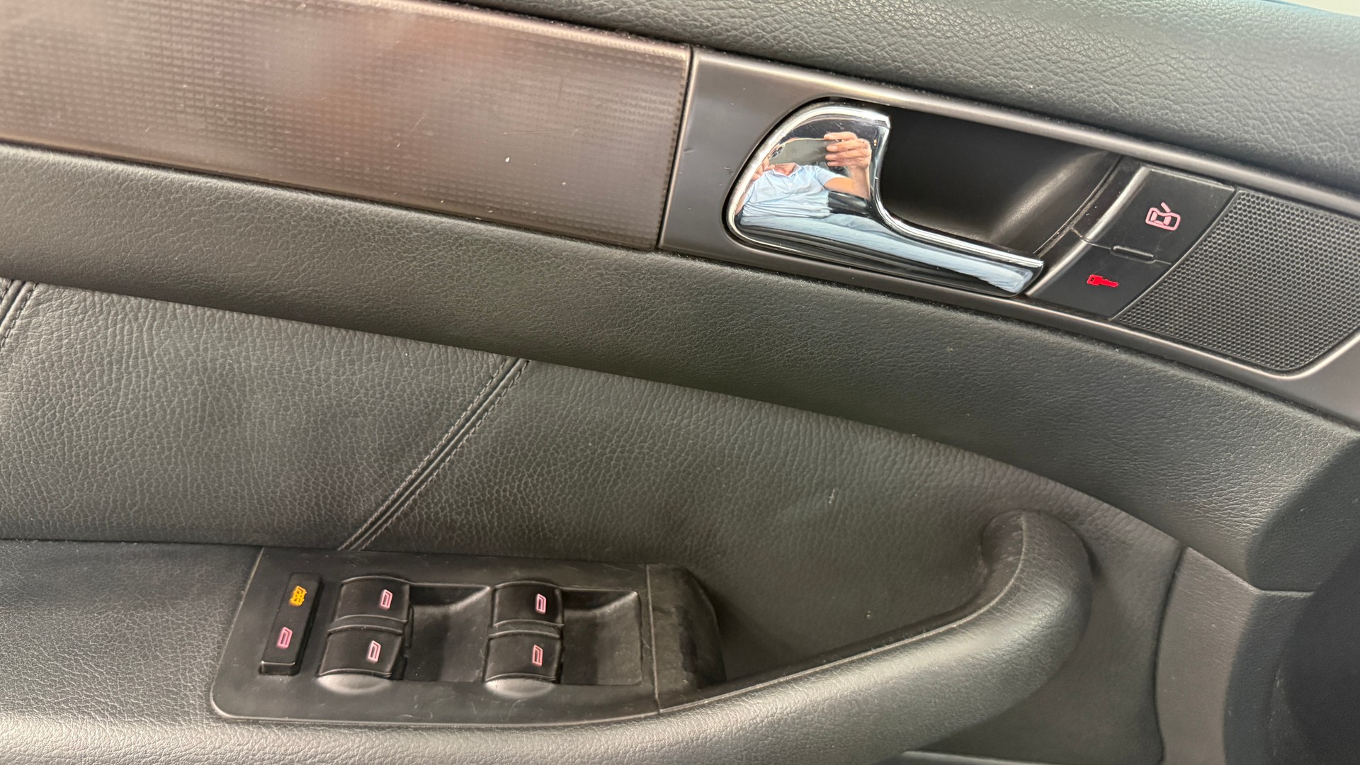 AUDI A6 Avant 2.7 T quattro Advance, CH Fahrzeug, Servicgepflegt, ab MFK, alle eingetragen, DAB Radio, BT, Tel,. u.v.m-image-22
