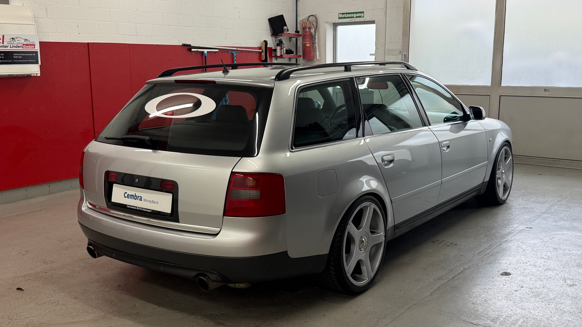 AUDI A6 Avant 2.7 T quattro Advance, CH Fahrzeug, Servicgepflegt, ab MFK, alle eingetragen, DAB Radio, BT, Tel,. u.v.m-image-3