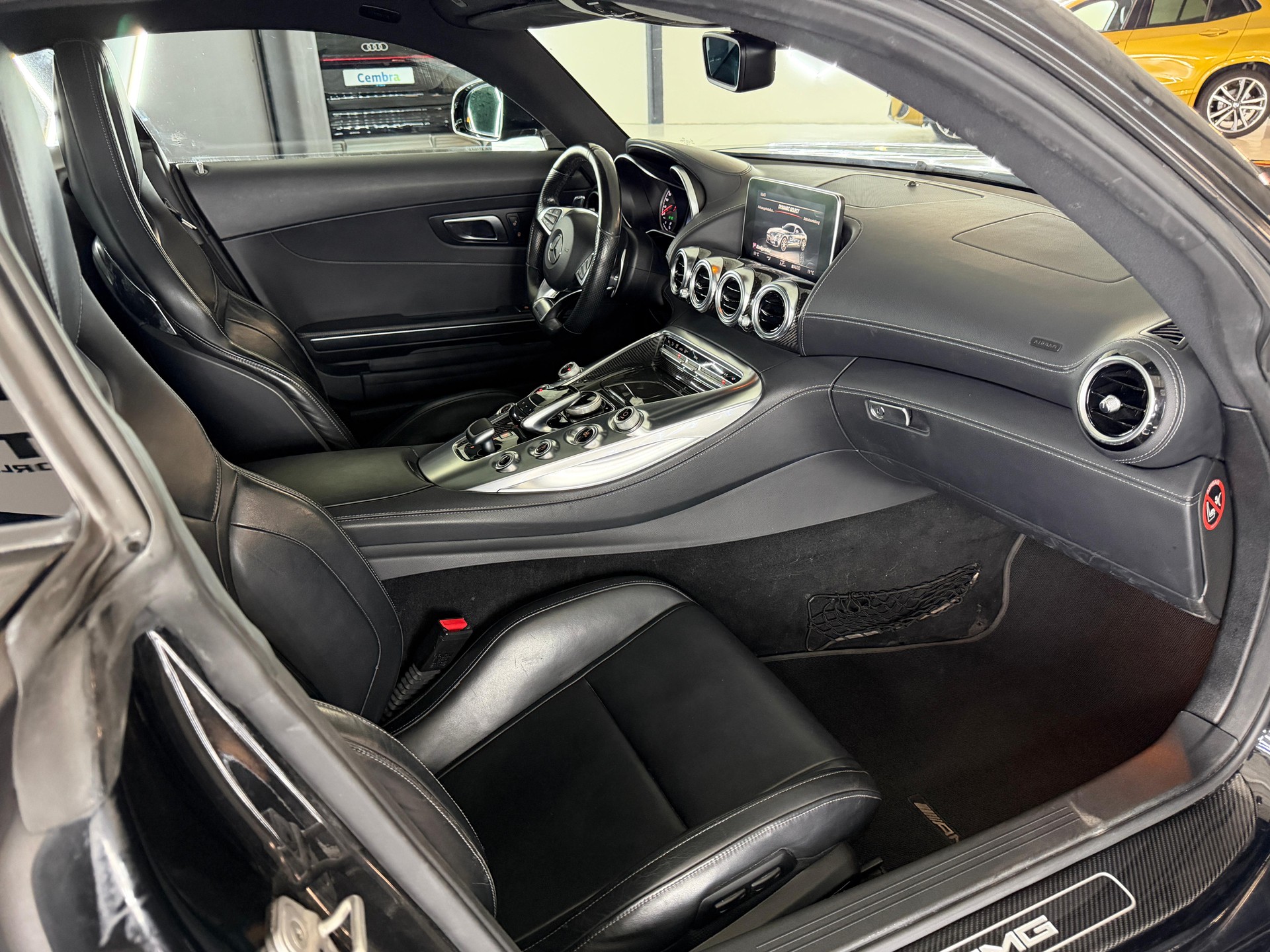 MERCEDES-BENZ AMG GT Speedshift DCT-image-24
