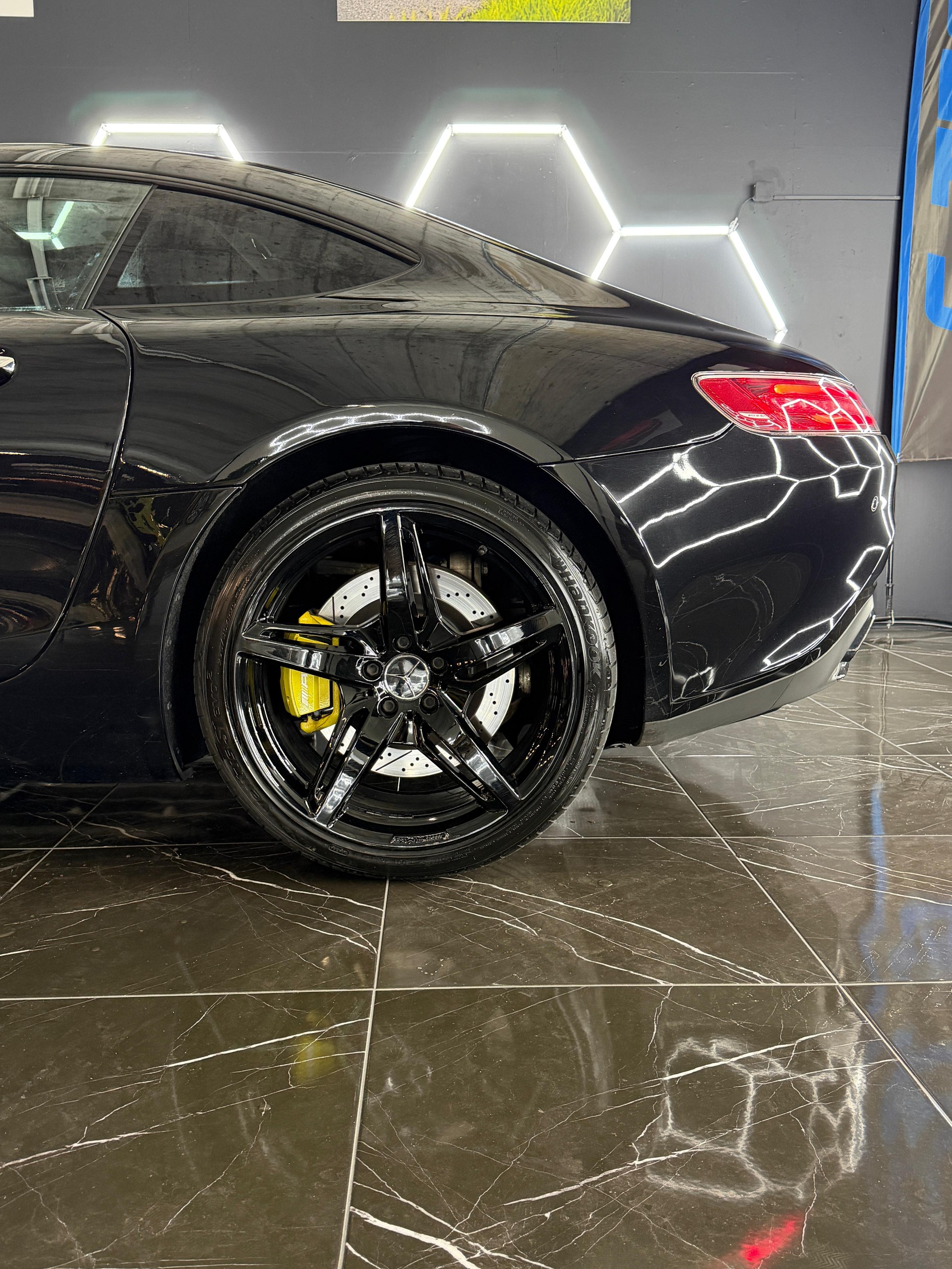 MERCEDES-BENZ AMG GT Speedshift DCT-image-14