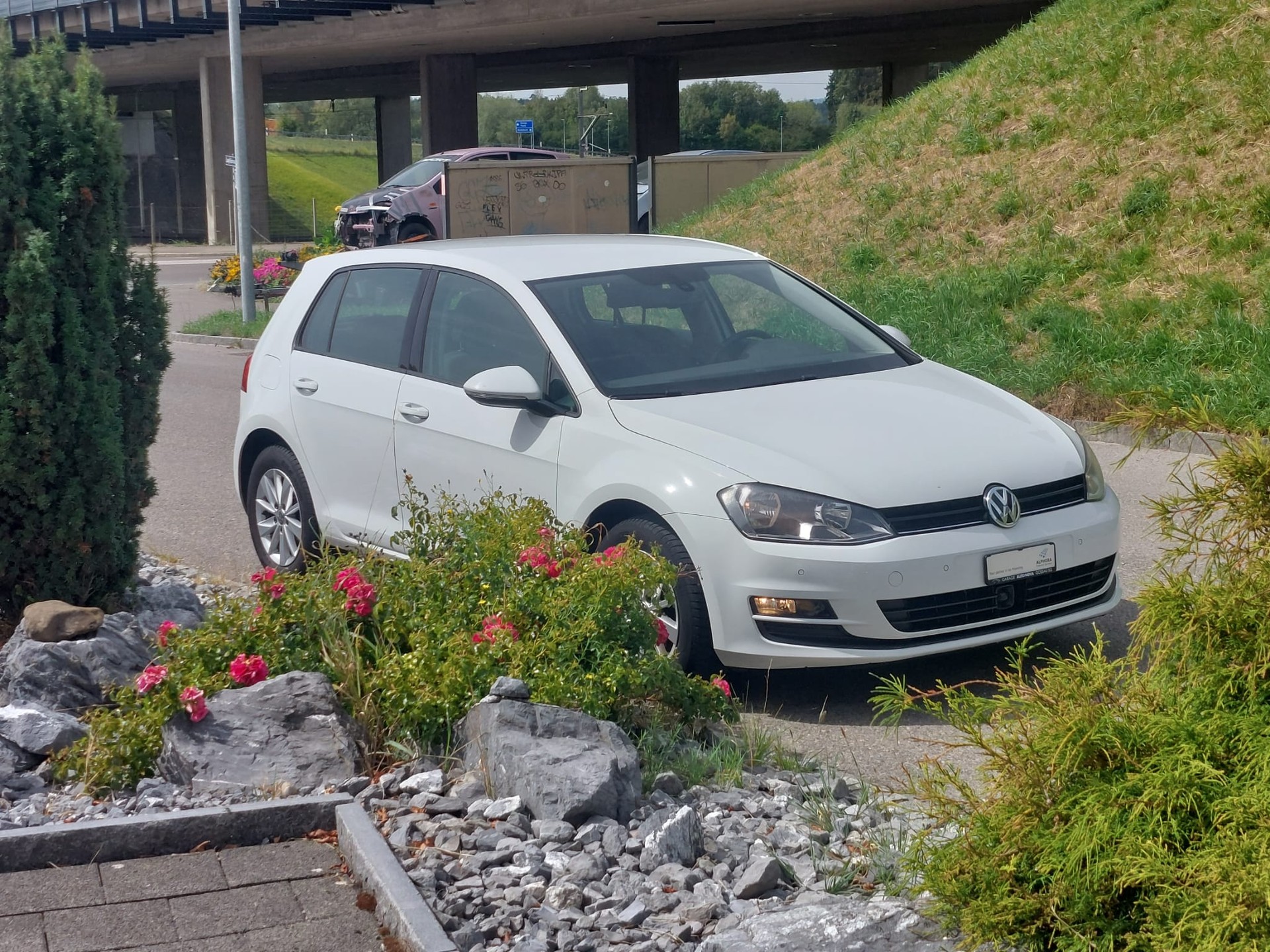 VW Golf 7 TSI 105 Comfortline-showroom-element-2