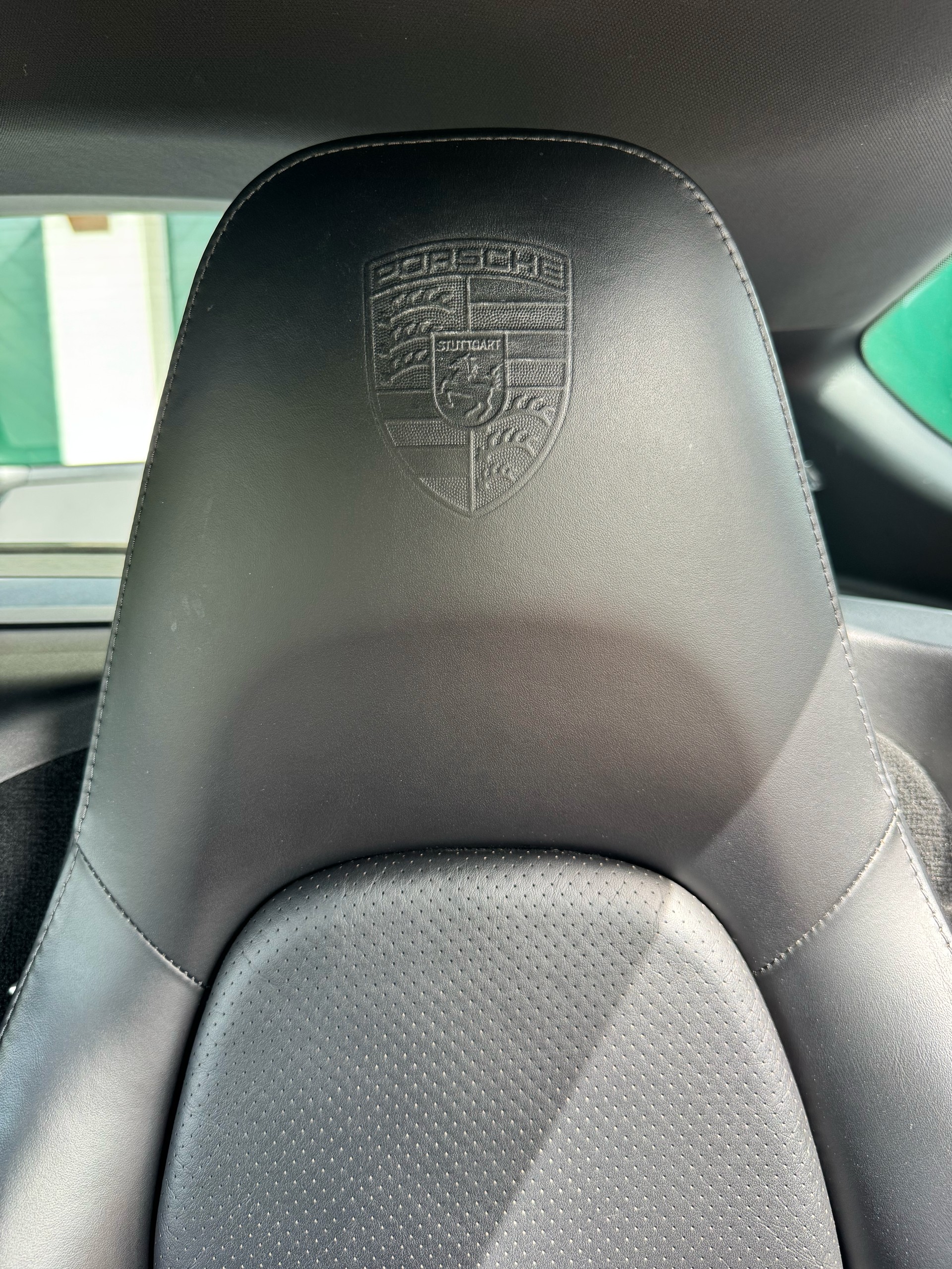 PORSCHE 2.7 Black Edition PDK-image-6