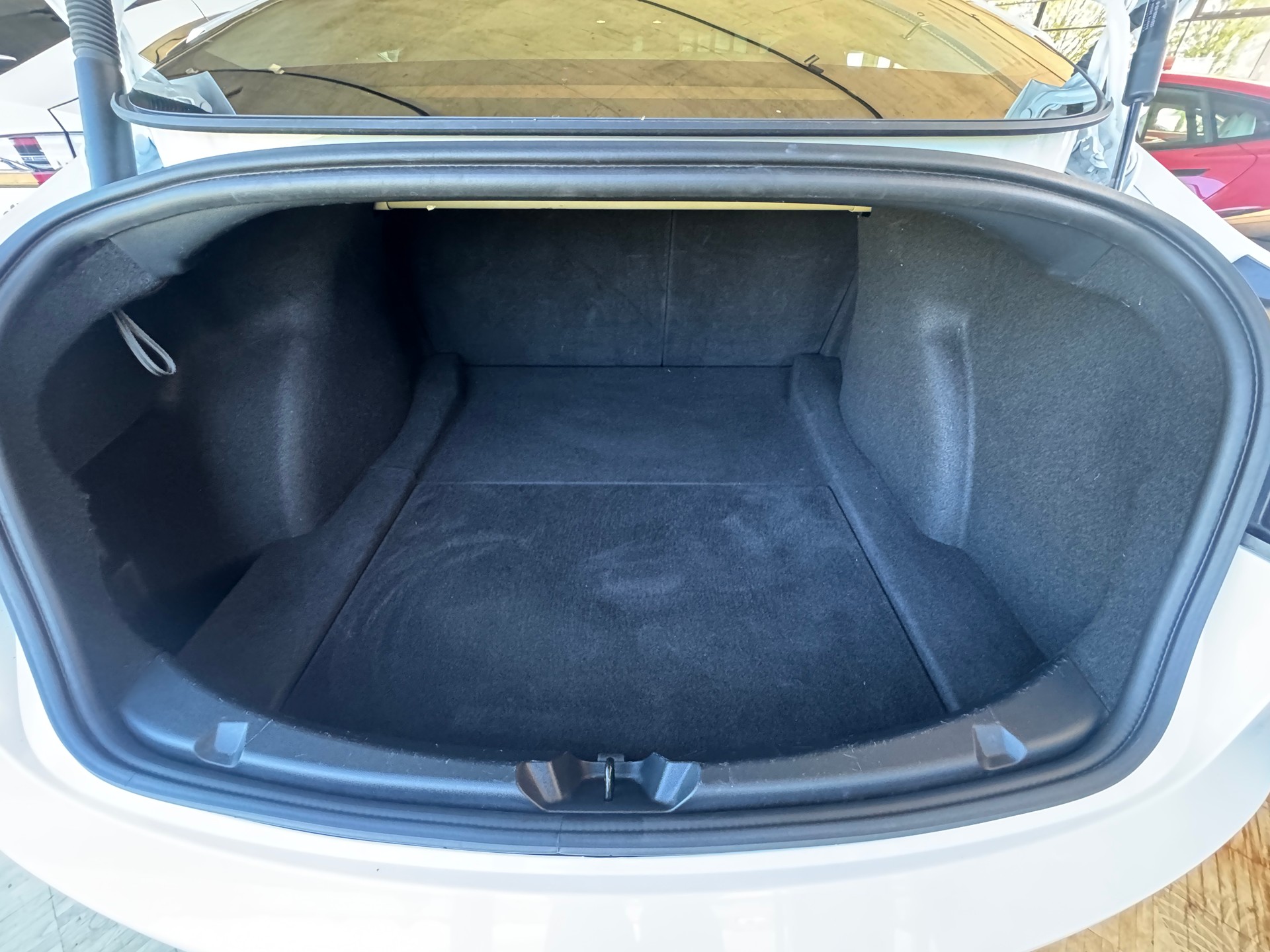 TESLA Model 3 Long Range Dual Motor AWD / Enhanced Autopilot / AMD Ryzen-image-12