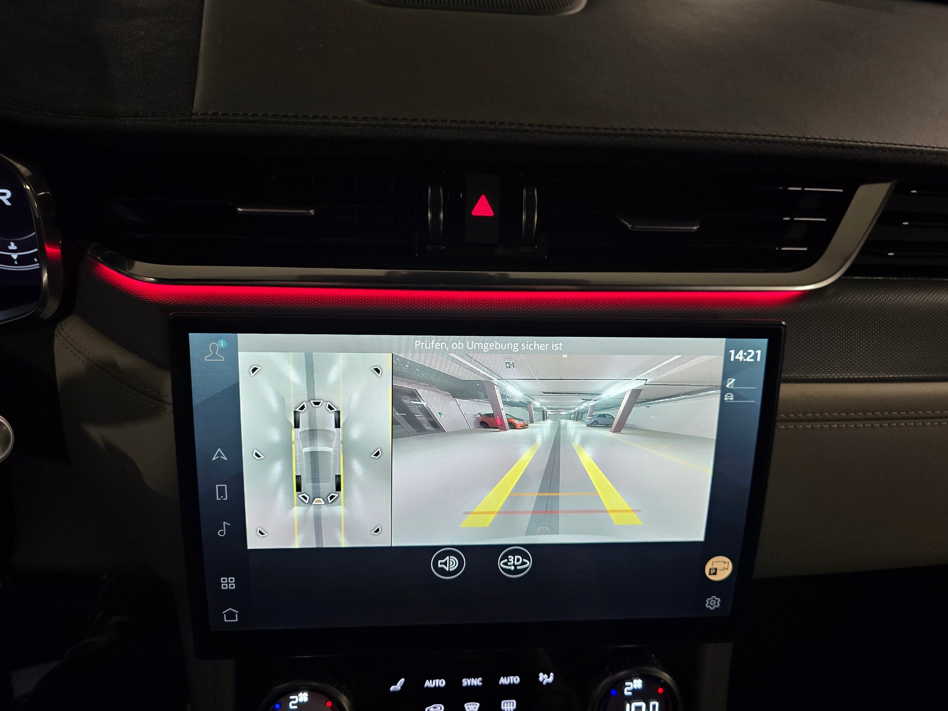 JAGUAR F-Pace 5.0 V8 SVR P550 AWD-image-13