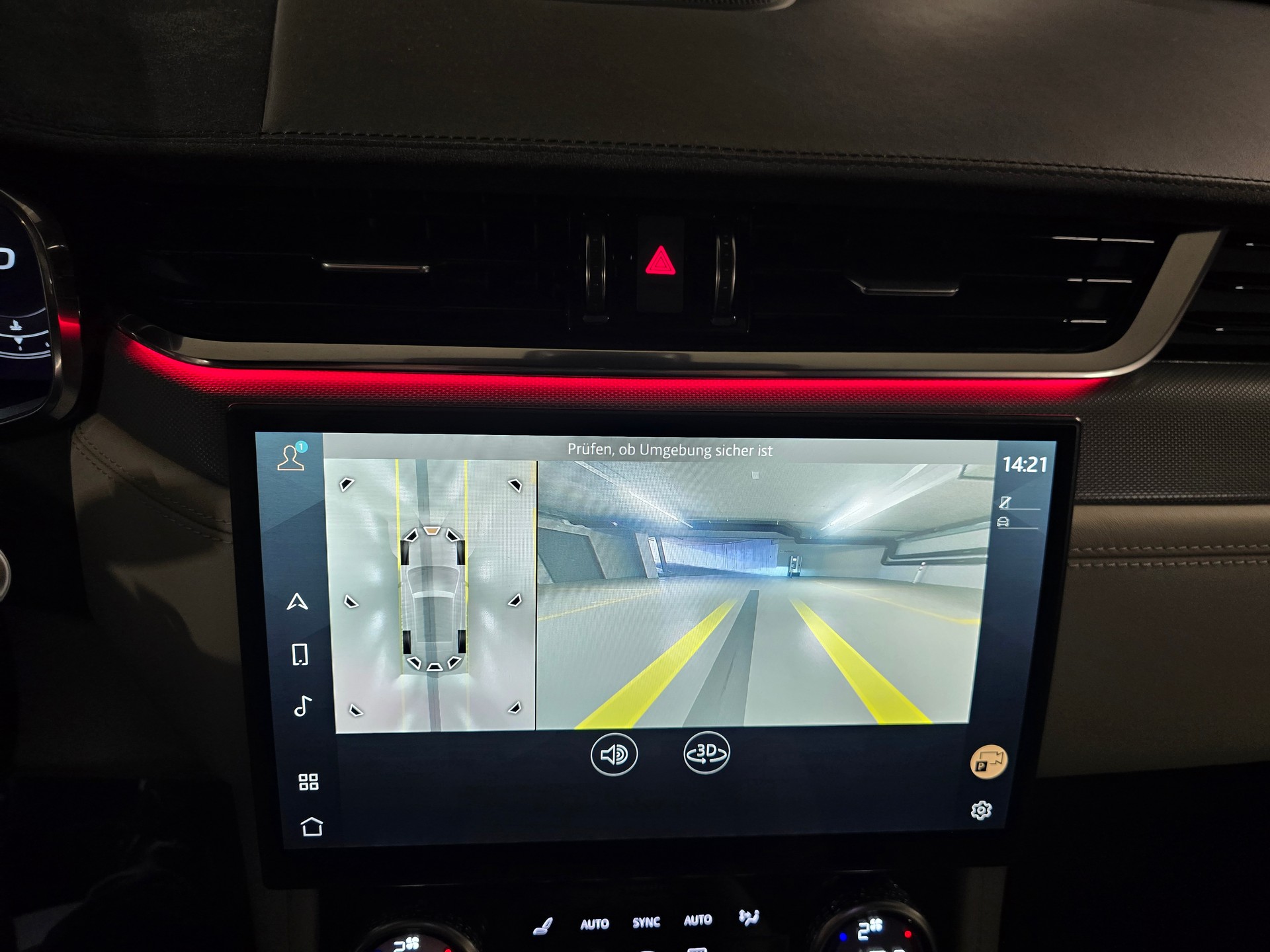 JAGUAR F-Pace 5.0 V8 SVR P550 AWD-image-14