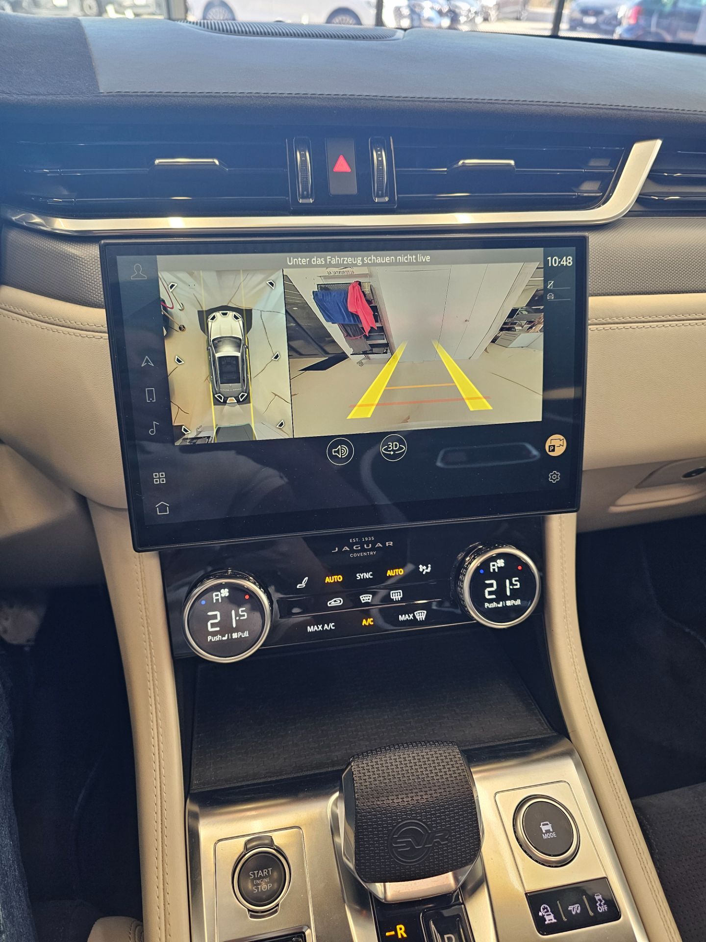 JAGUAR F-Pace 5.0 V8 SVR P550 AWD-image-17