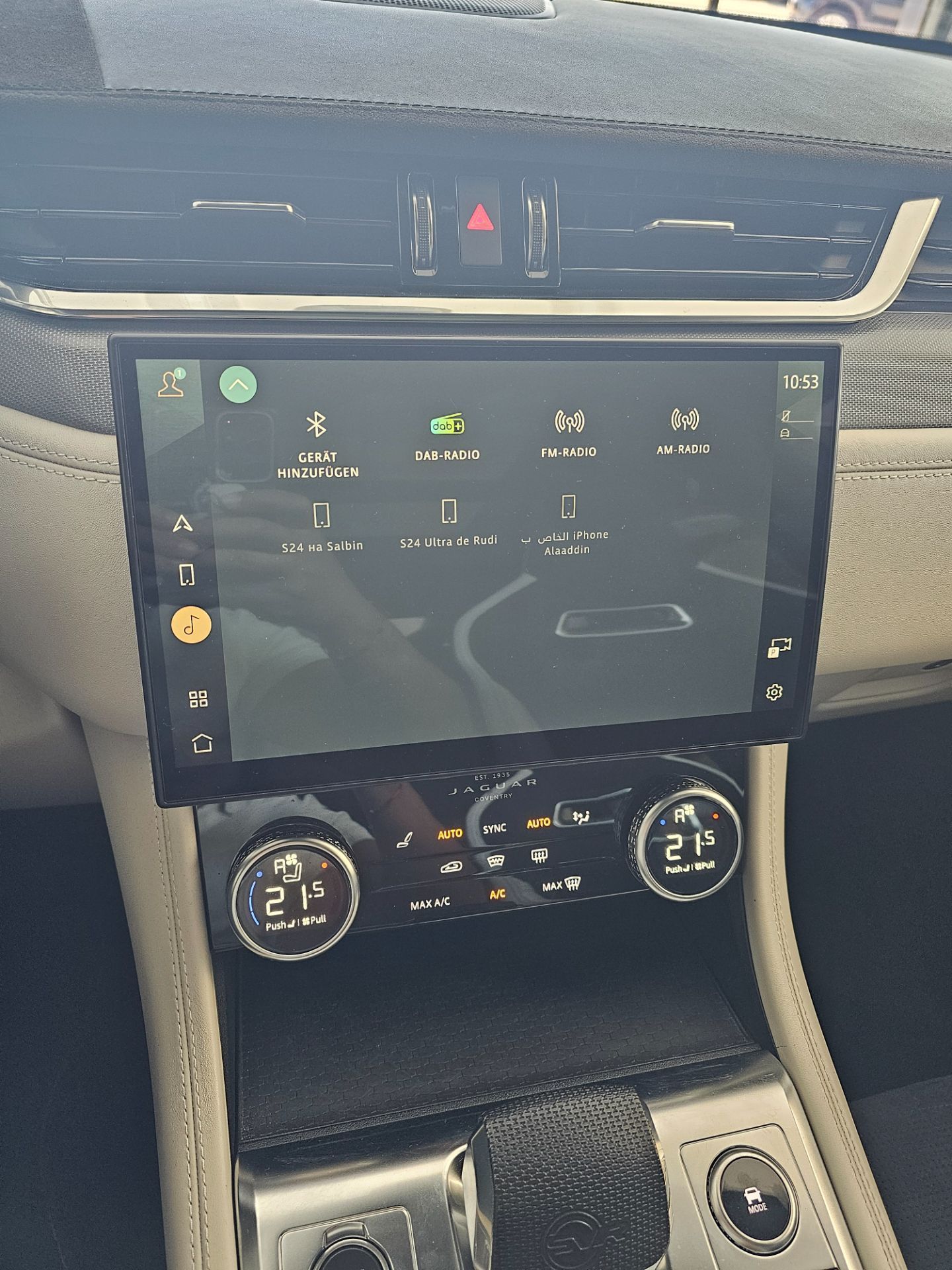 JAGUAR F-Pace 5.0 V8 SVR P550 AWD-image-18