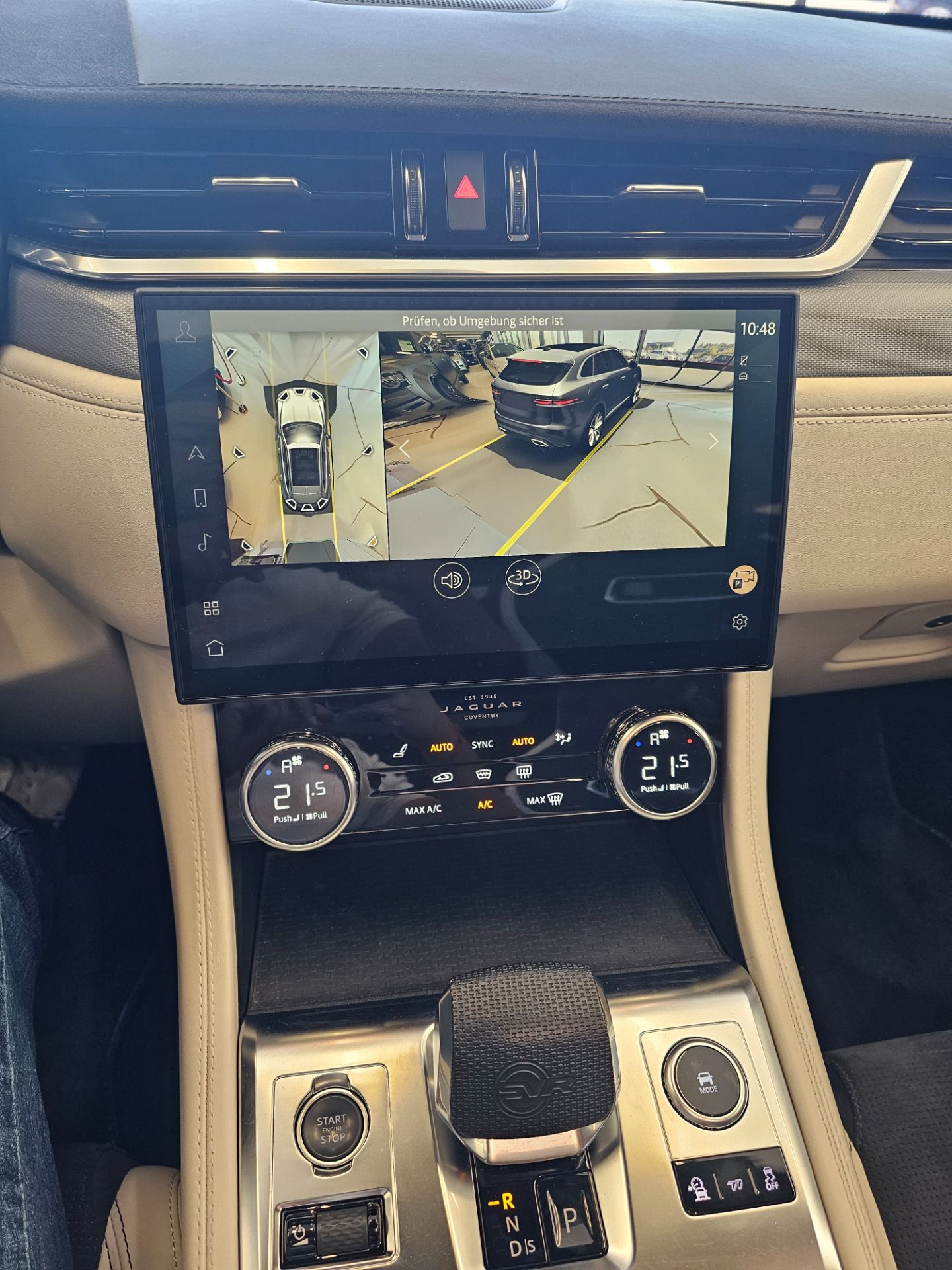 JAGUAR F-Pace 5.0 V8 SVR P550 AWD-image-16