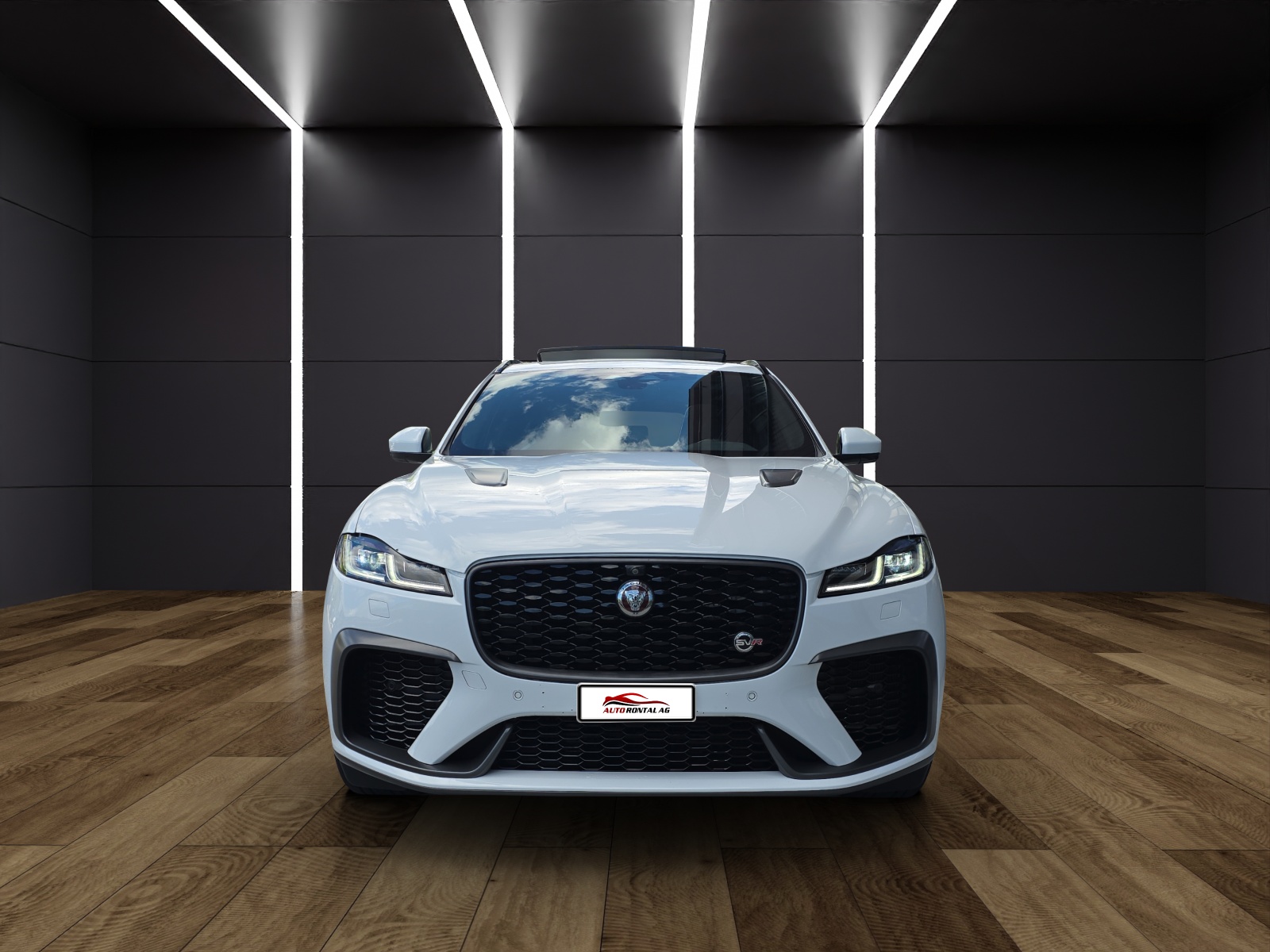 JAGUAR F-Pace 5.0 V8 SVR P550 AWD-image-2