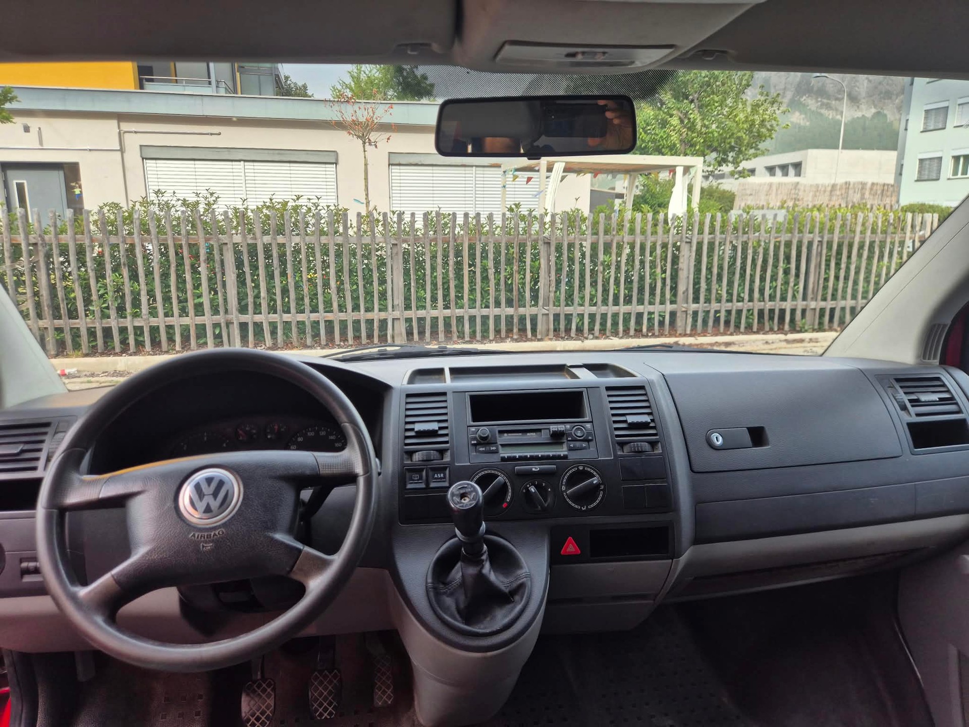 VW T5 1.9 TDI PD-image-8
