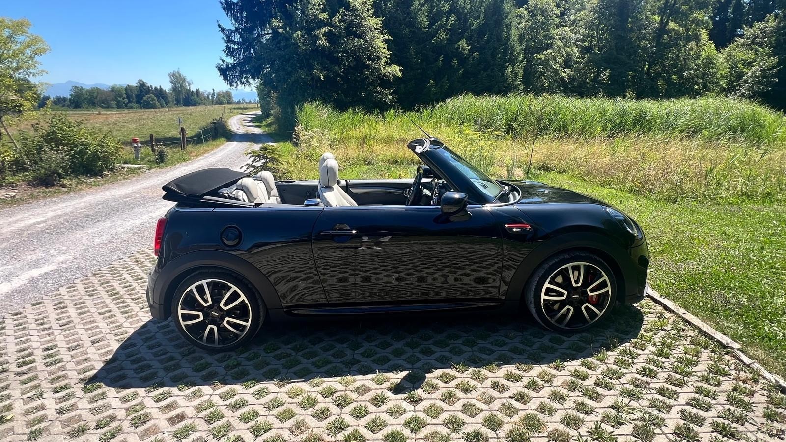 MINI Mini Cooper John Cooper Works Cabriolet Steptronic-image-1