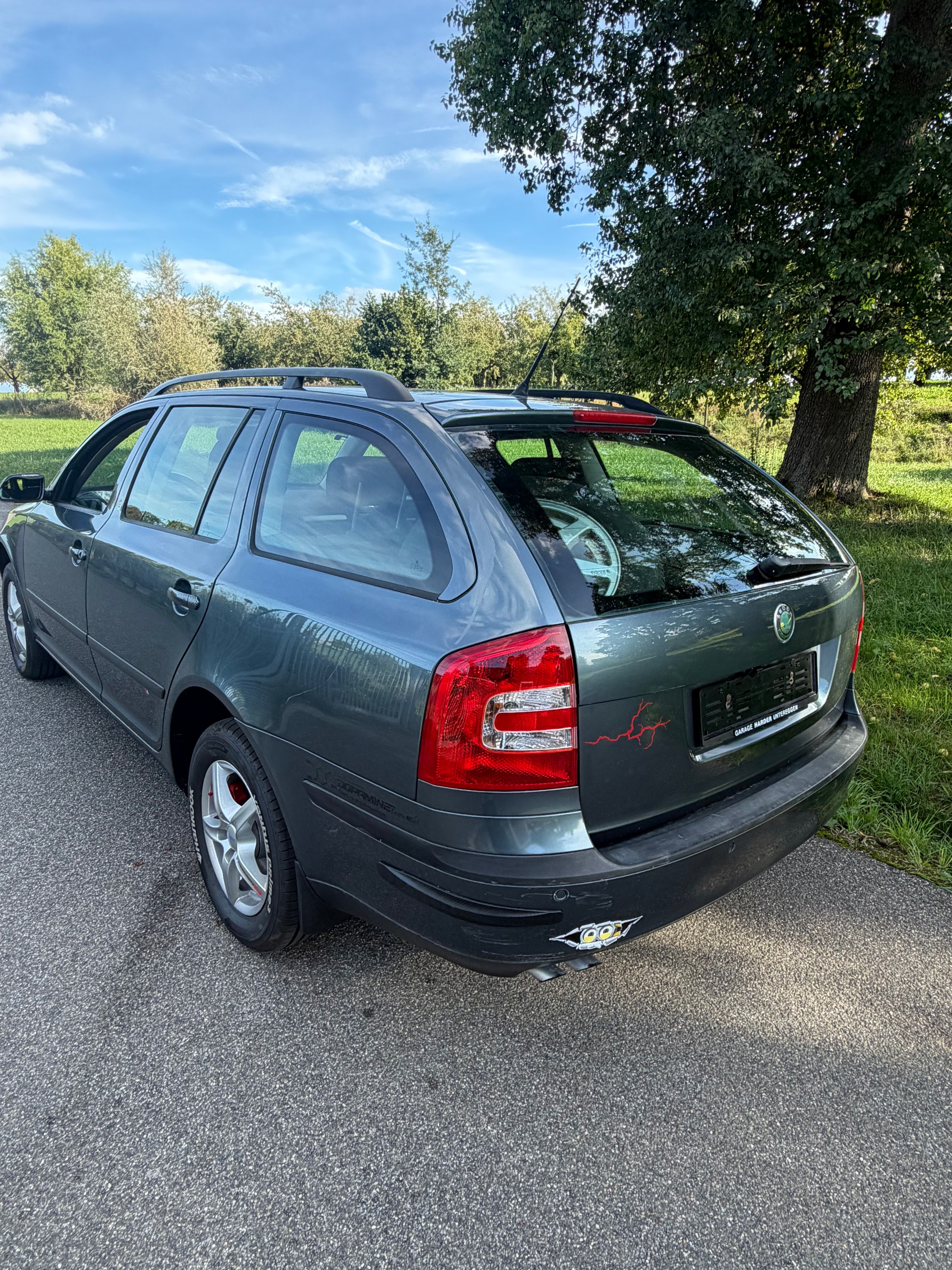 SKODA OCTAVIA-image-1