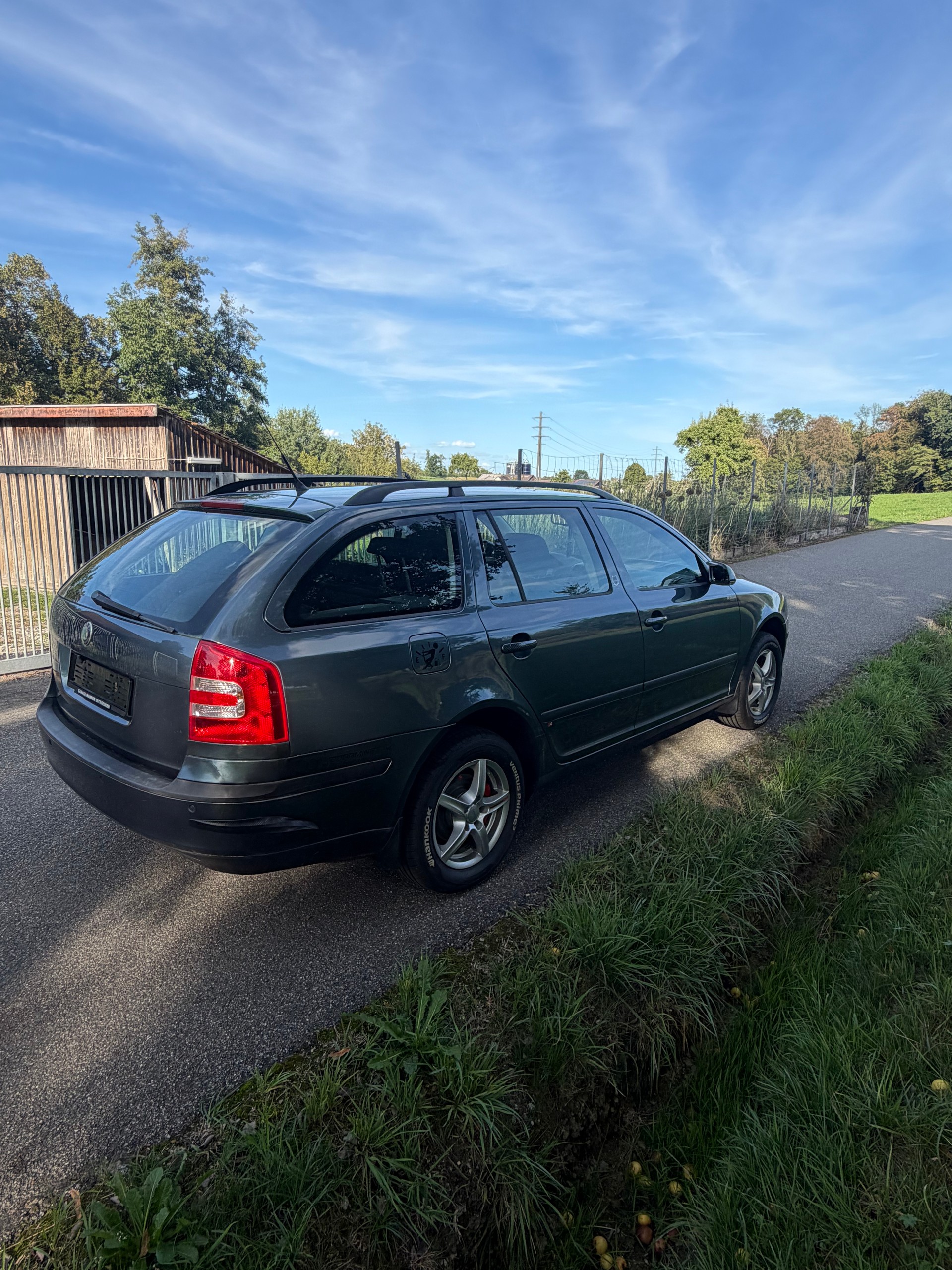 SKODA OCTAVIA-image-3