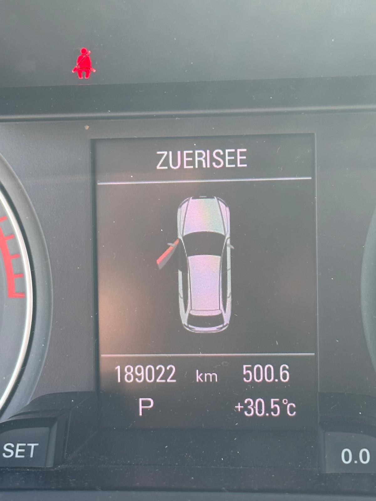 AUDI S4 Avant 3.0 TFSI quattro S-tronic-image-11